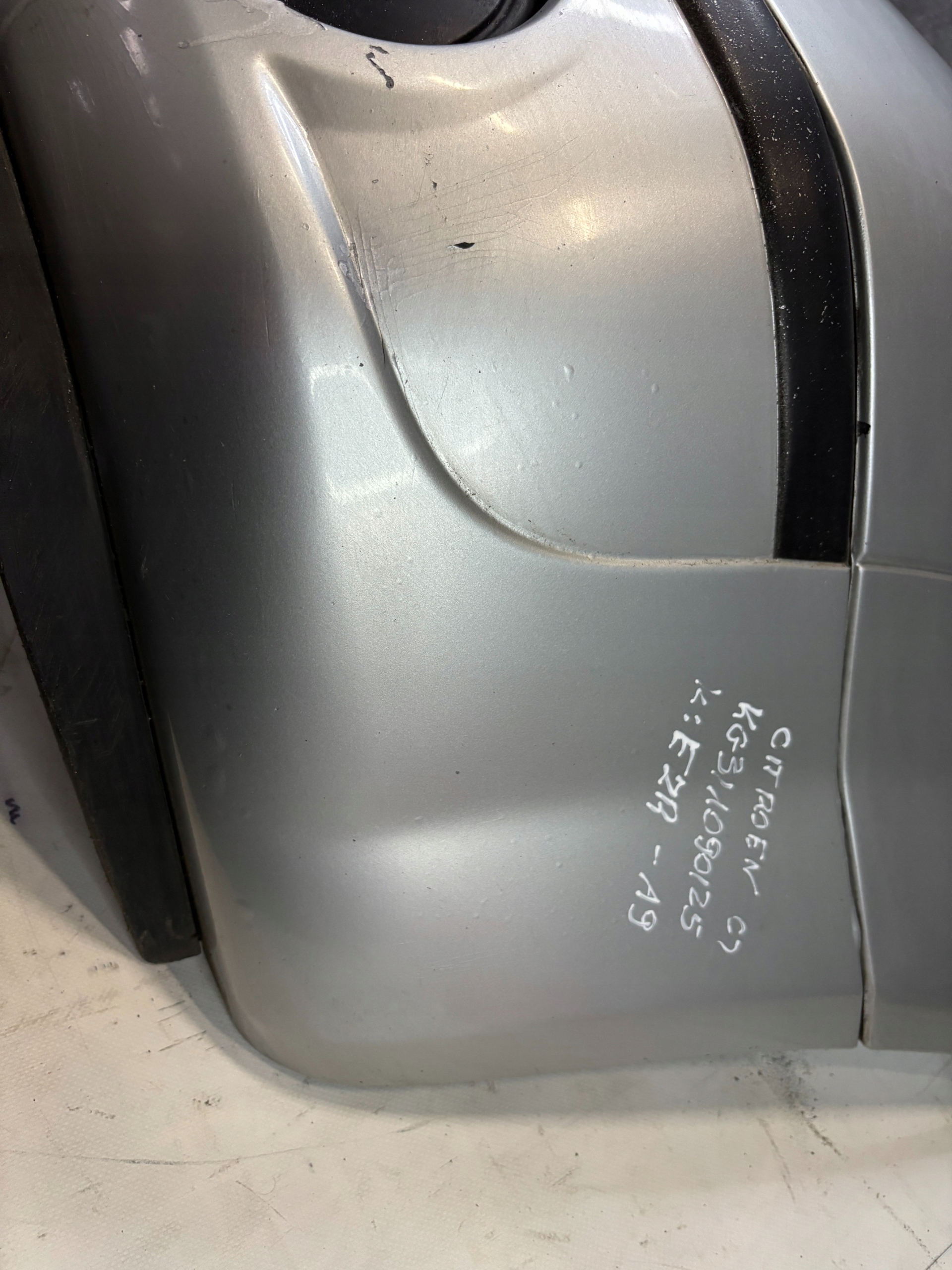 Frontstoßstange Citroen C2 k: EZR