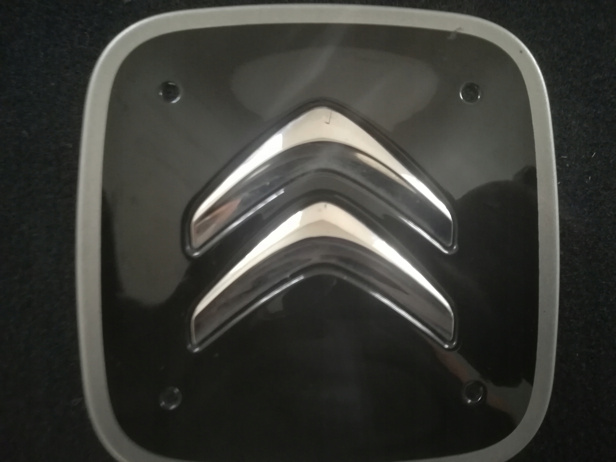 Крышка капота Citroen C3 C4 aircross хромированная