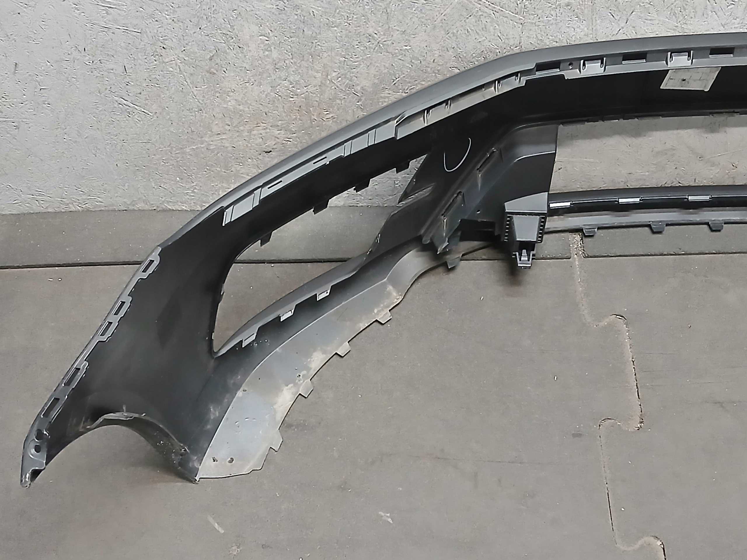 bumper front VW CADDY 2K5 15-20