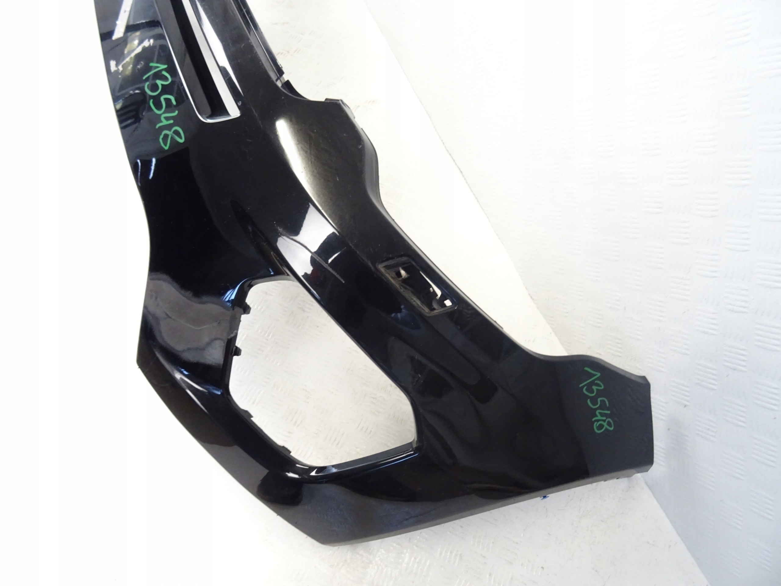 Land Rover discovery sport dynamic bumper front