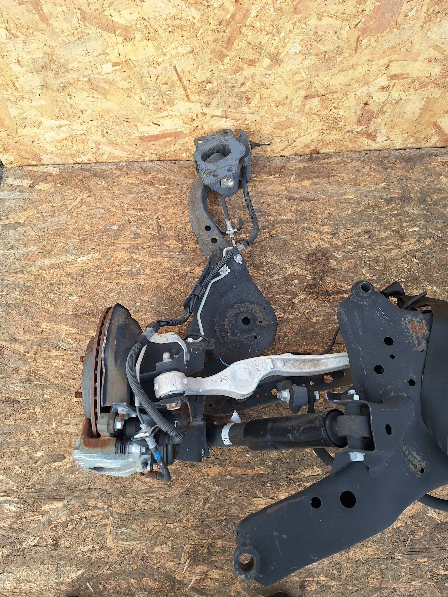 ACHSTRÄGER HECK ACHSTRÄGER QUERLENKER NISSAN X-TRAIL T32 14