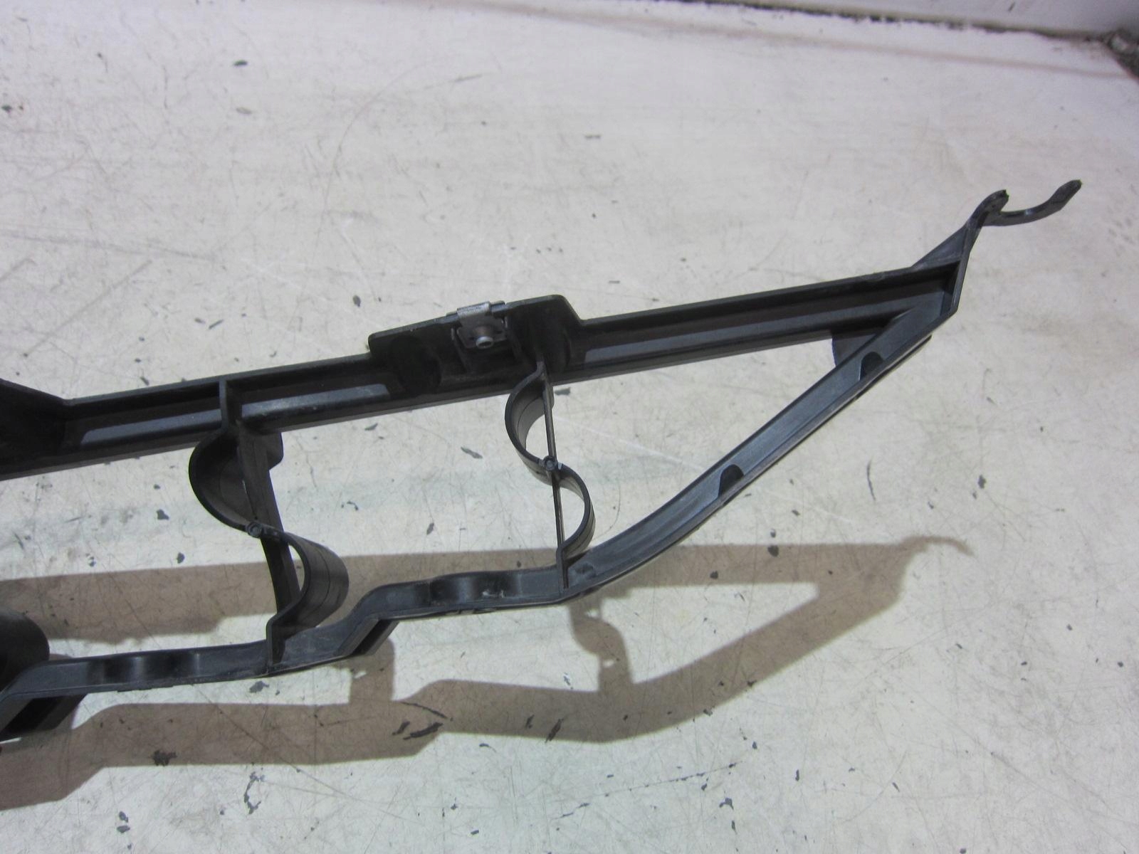 BMW X5 E70 X6 E71 Support Aile Droite Avant Long Support plaque 51657157990