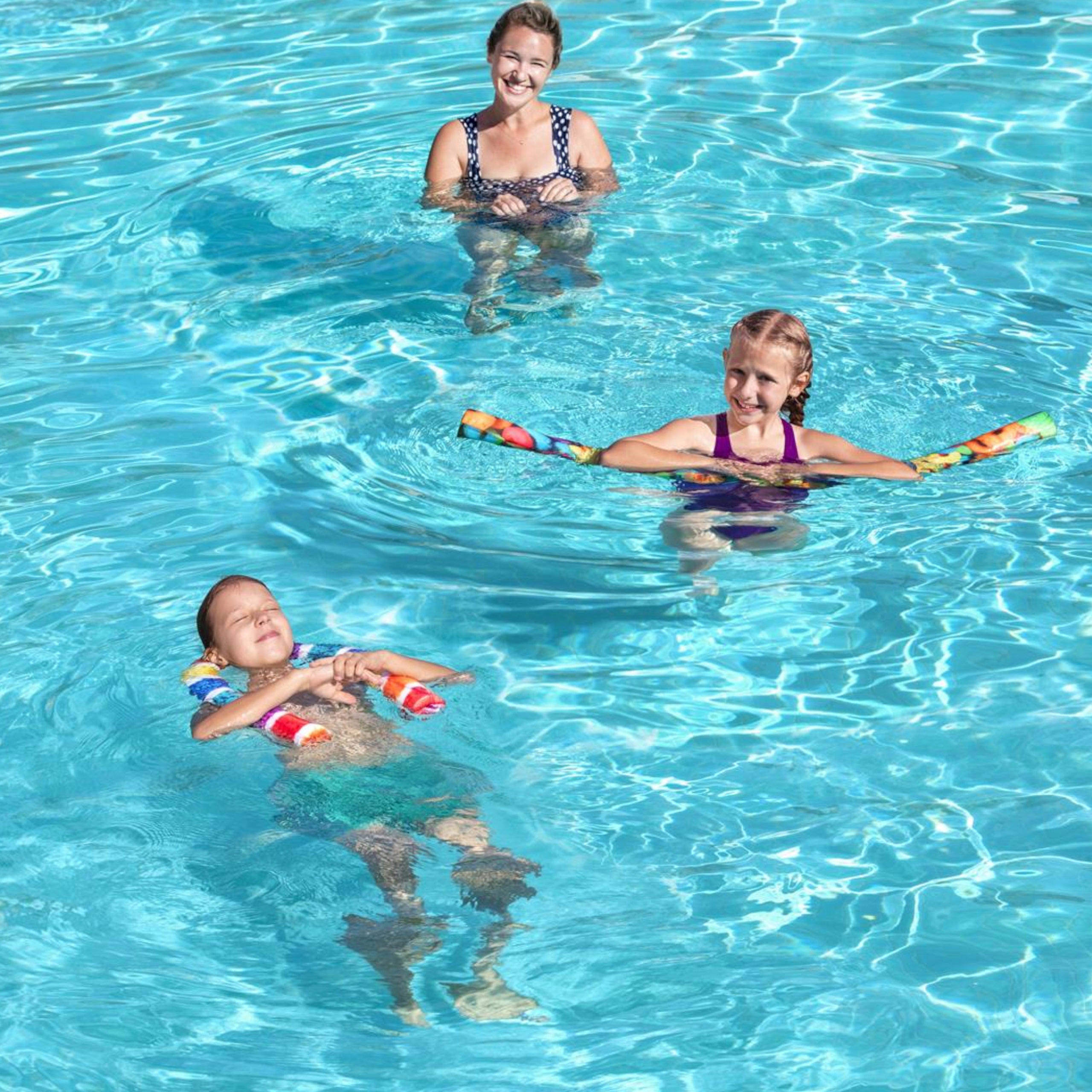 Makaron do pływania dla dzieci do nauki pływania 118 cm Bestway 32217K Wiek dziecka 6 lat +