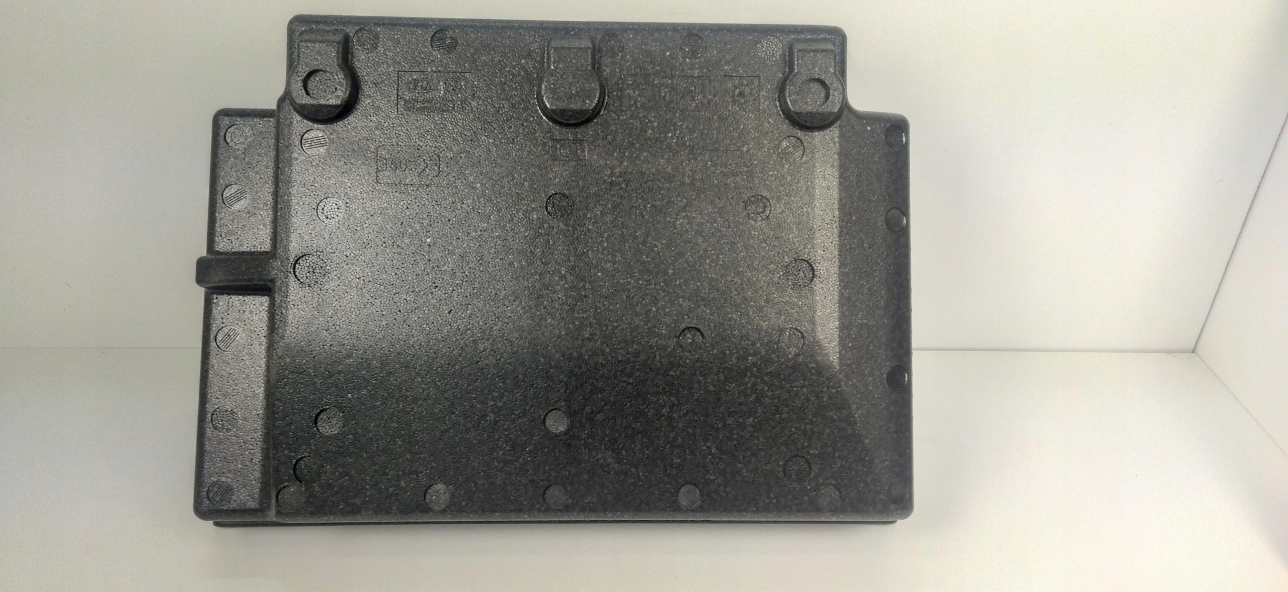 KIA SORENTO III polystirene boot 85725-C5000
