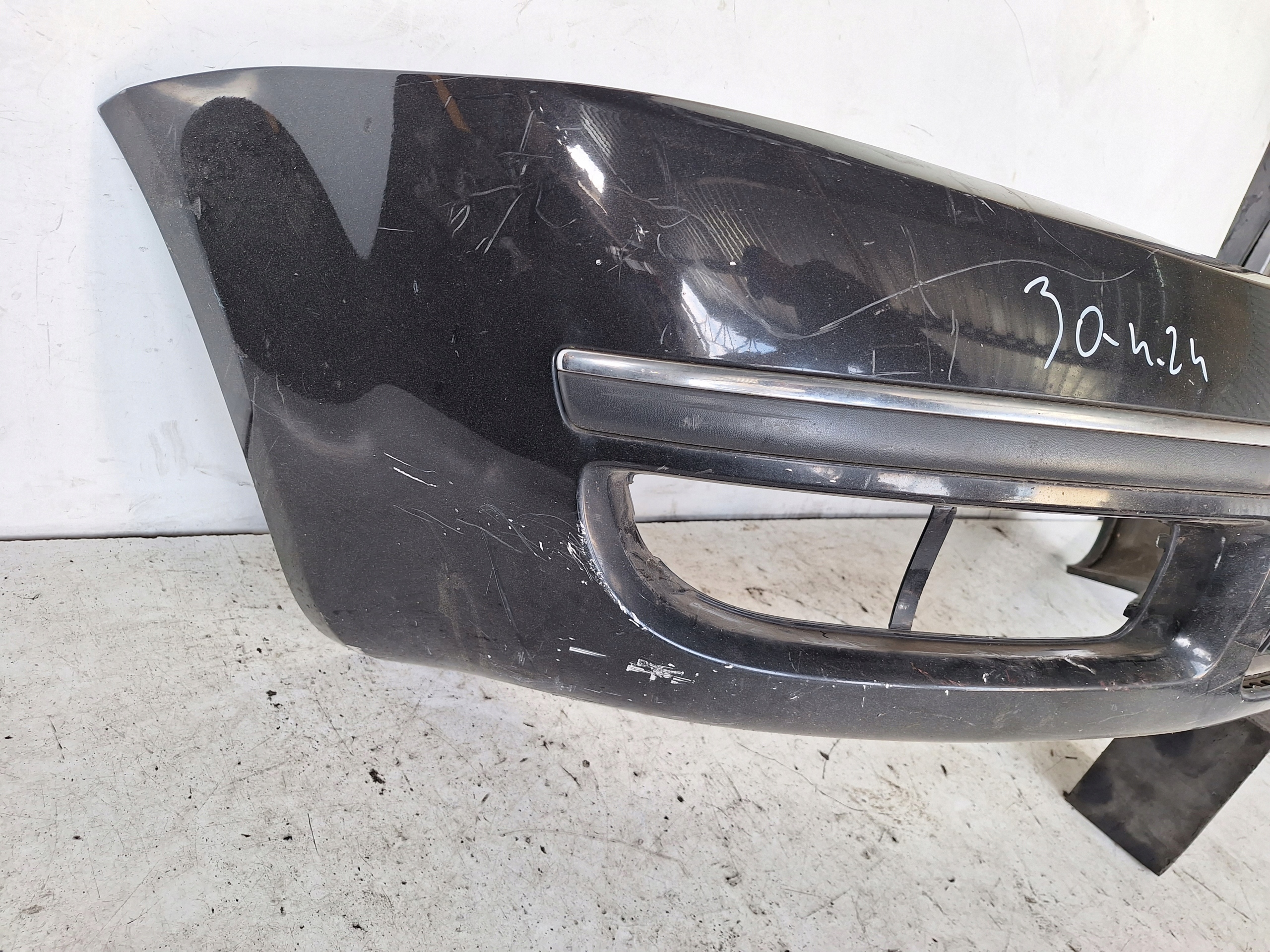 SKODA SUPERB and 01-08 bumper + CHROM