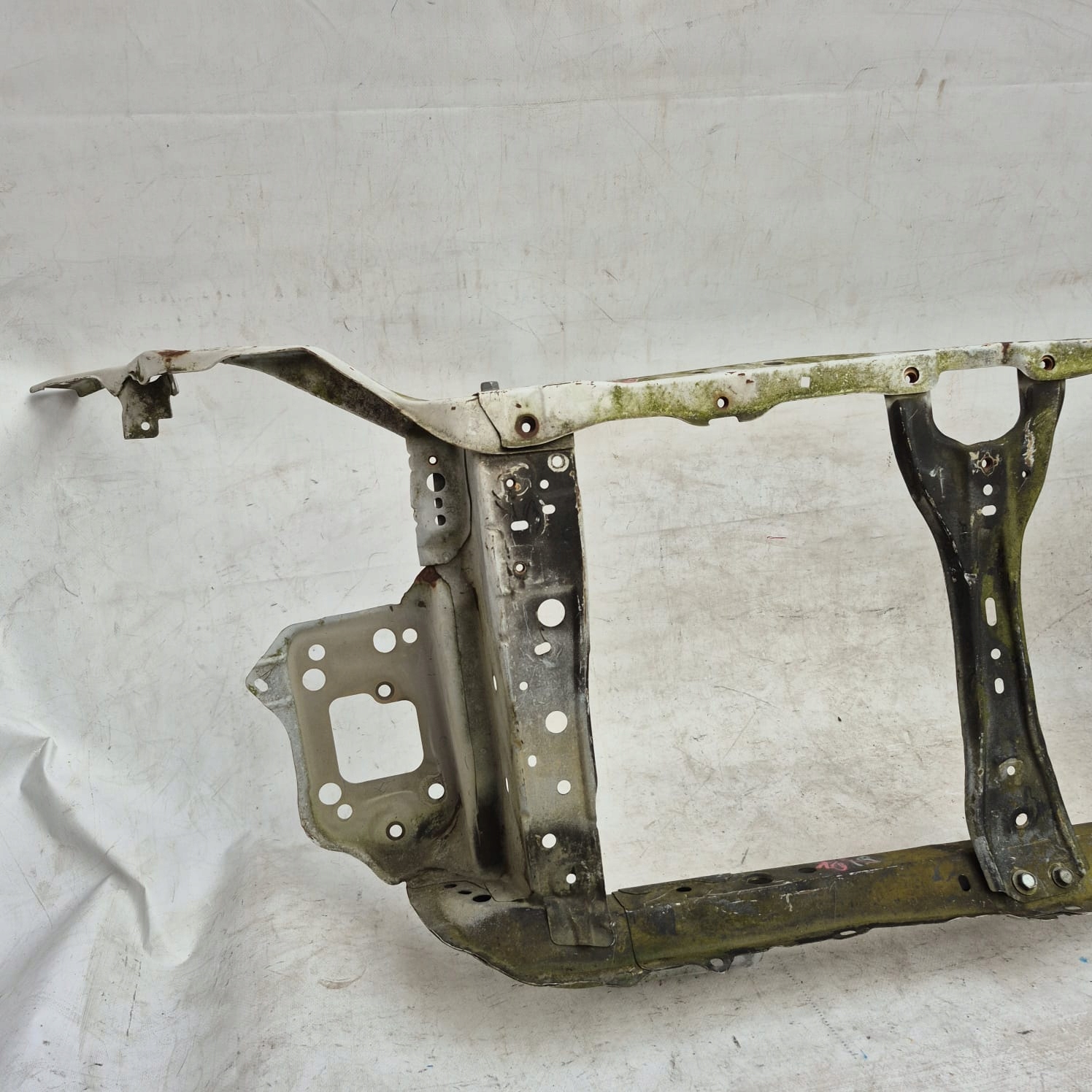 SUBARU LEGACY V 5 09-14 support panel for radiators pillar