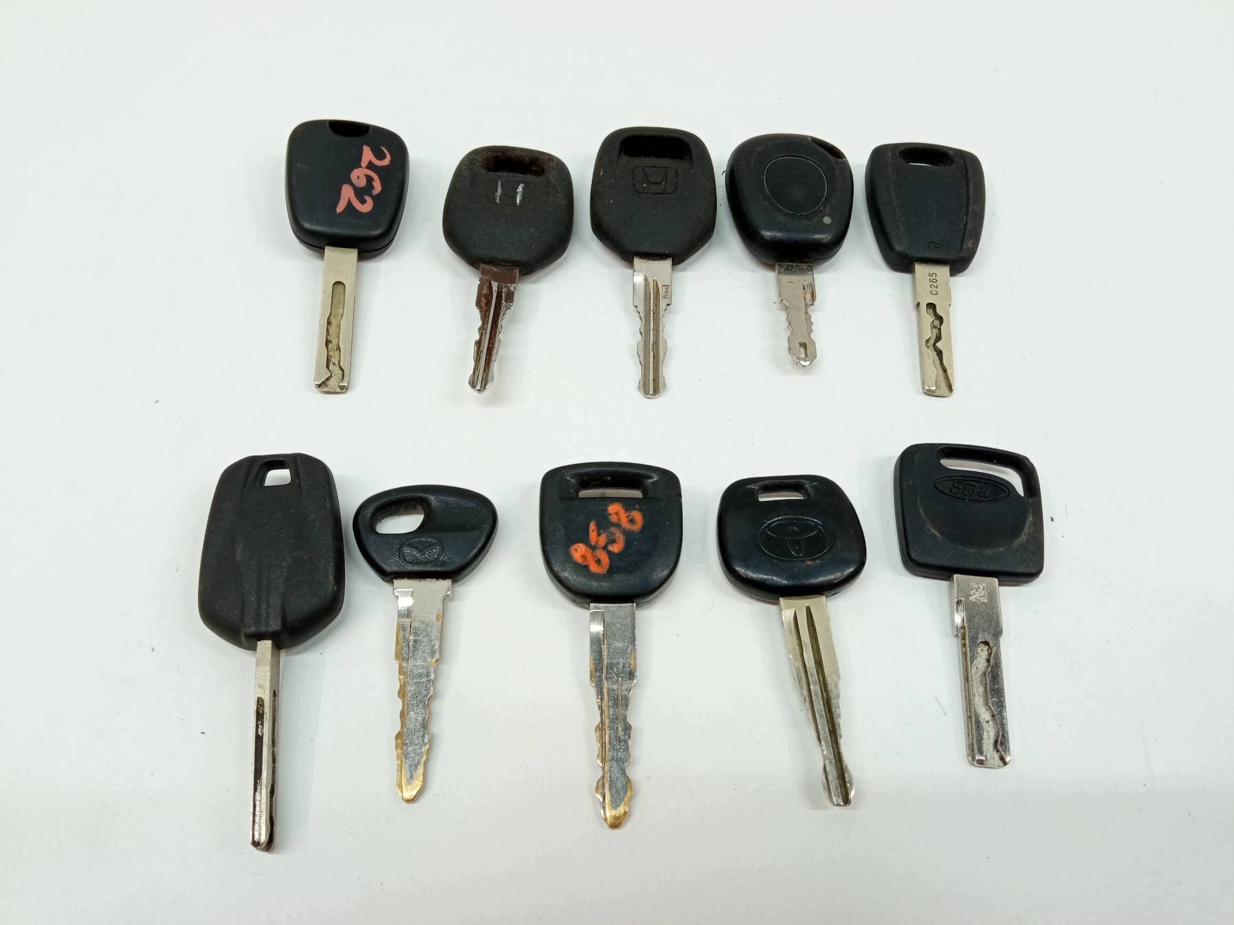 key PILOT MIX ROZNE MARKI Mazda 323F III (1998-2003)