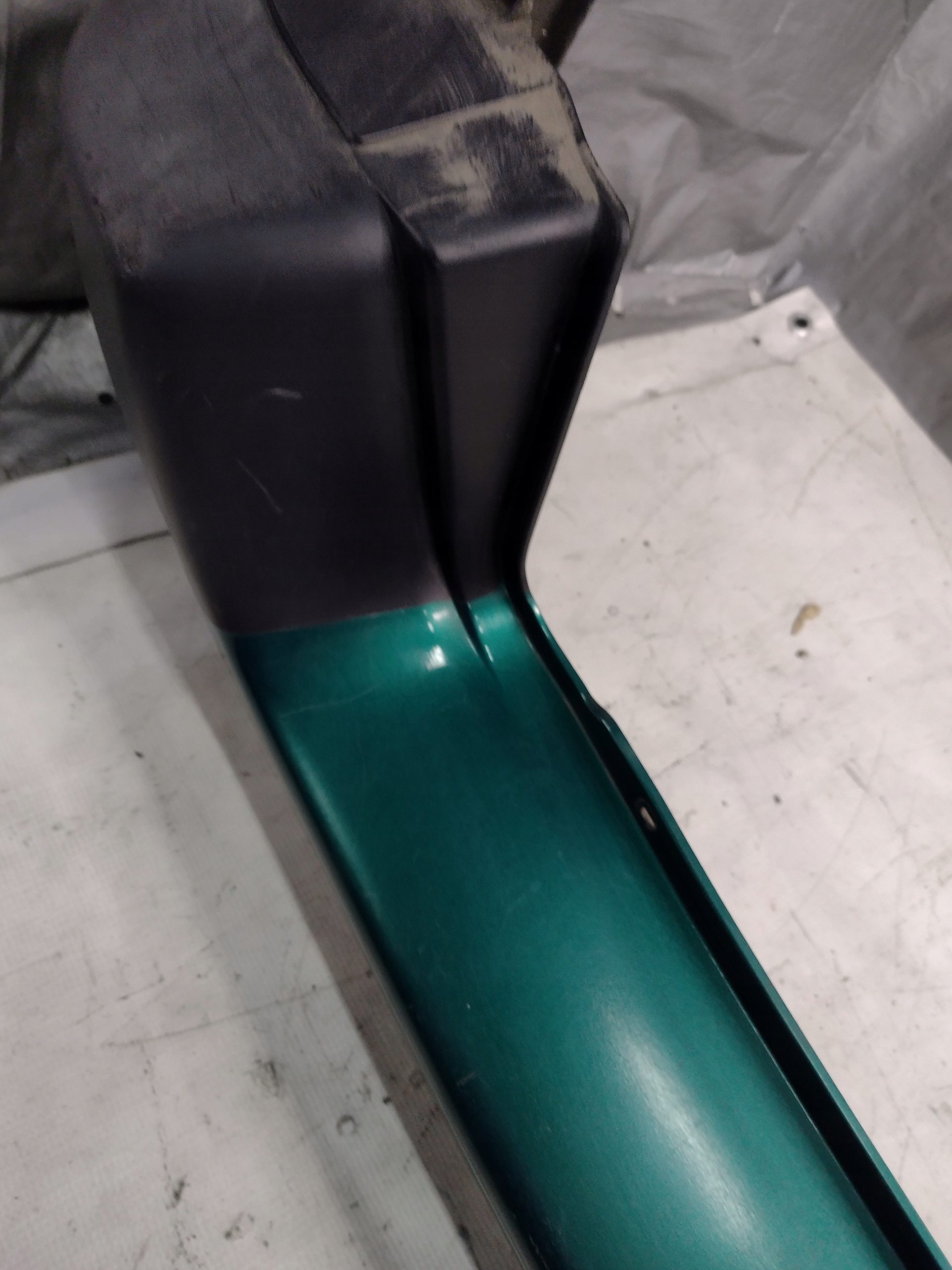 Paraurti posteriore Citroen Berlingo e lift k: KRZD