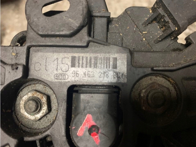 2004 Peugeot 307 Alternator 1600hdi 9646321880