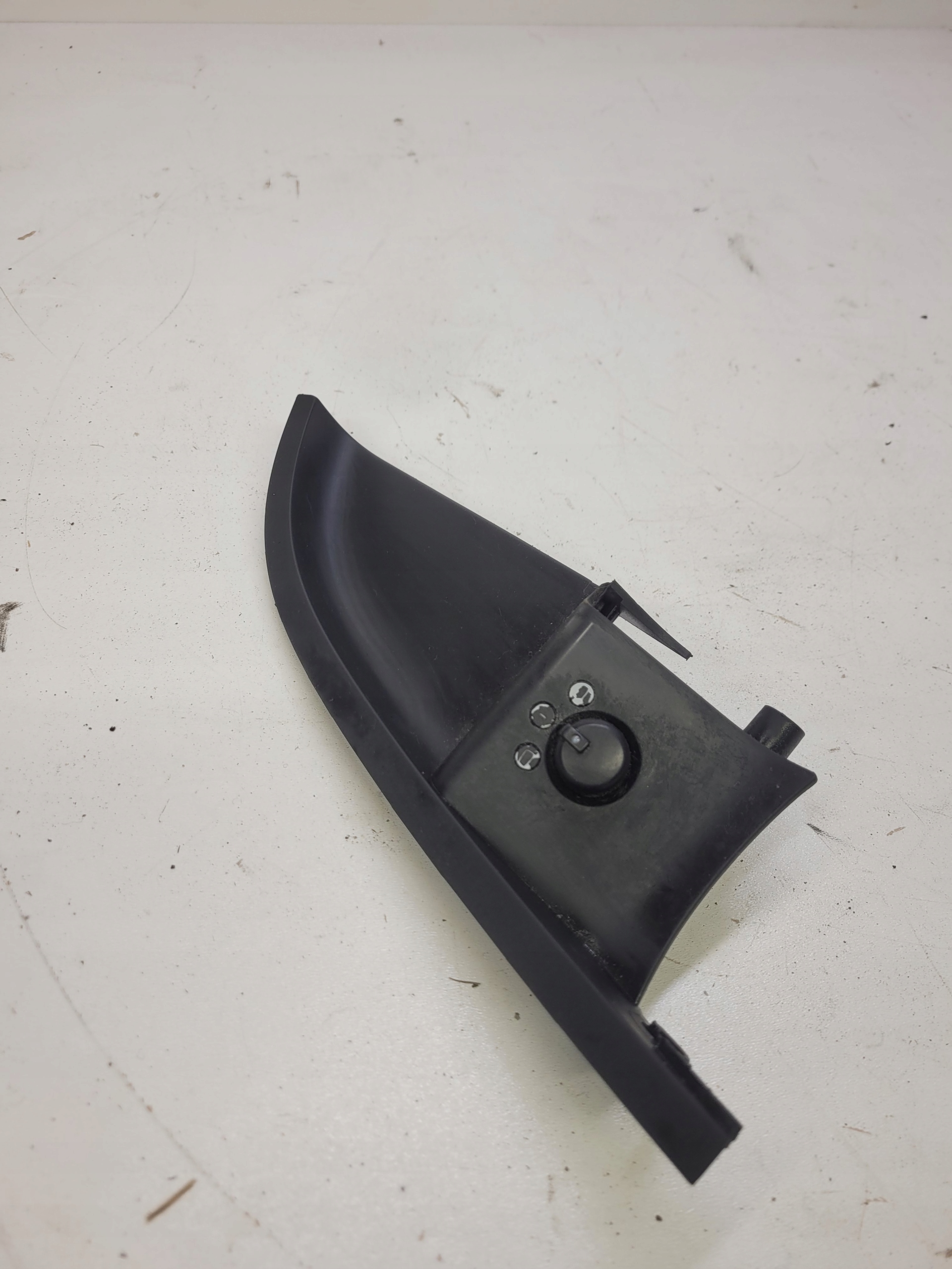 handle bracket controls AUDI A3 8P 8P3959557