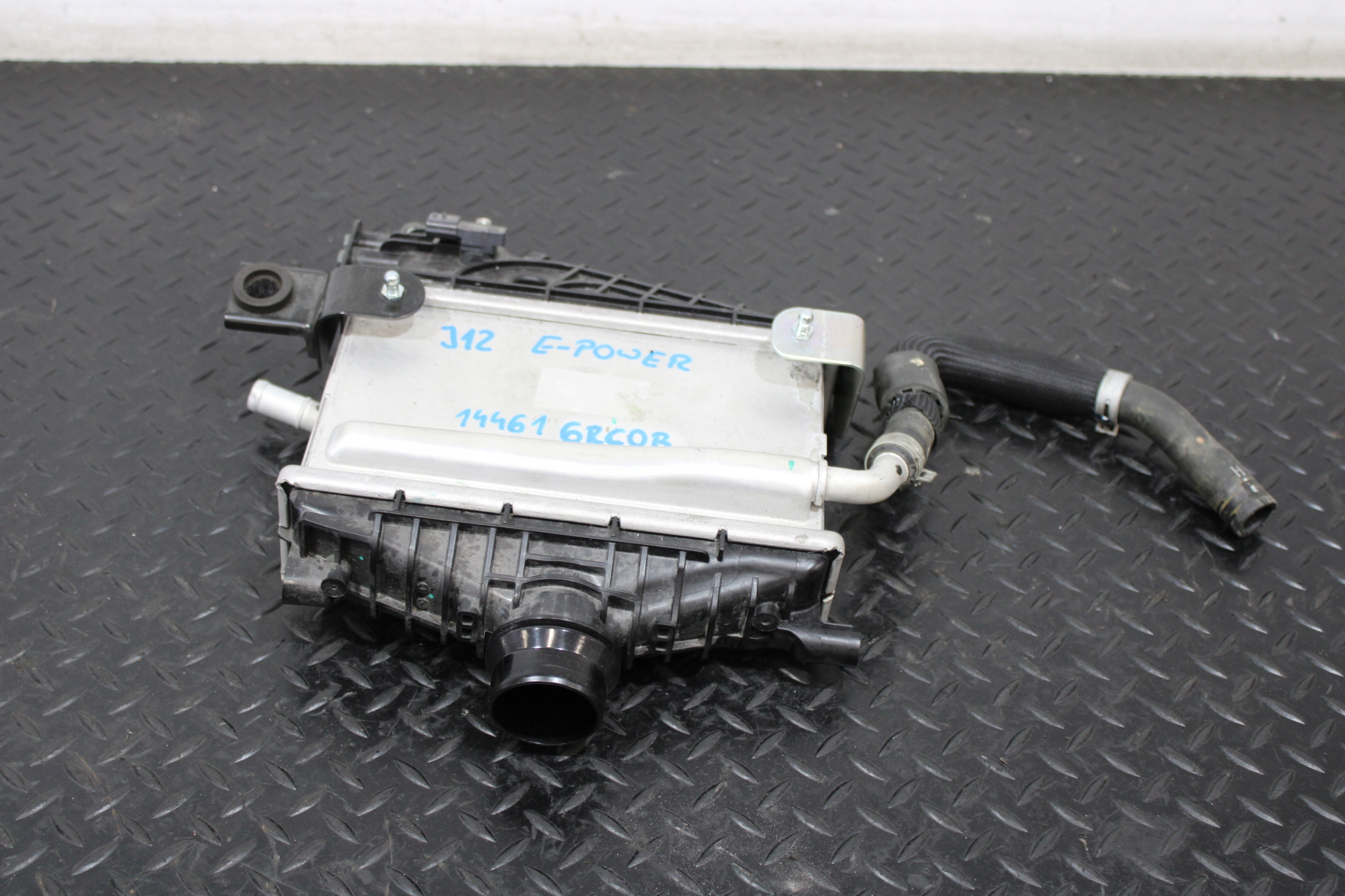 Kühler intercooler QASHQAI III 3 J12 14461-6RC0B