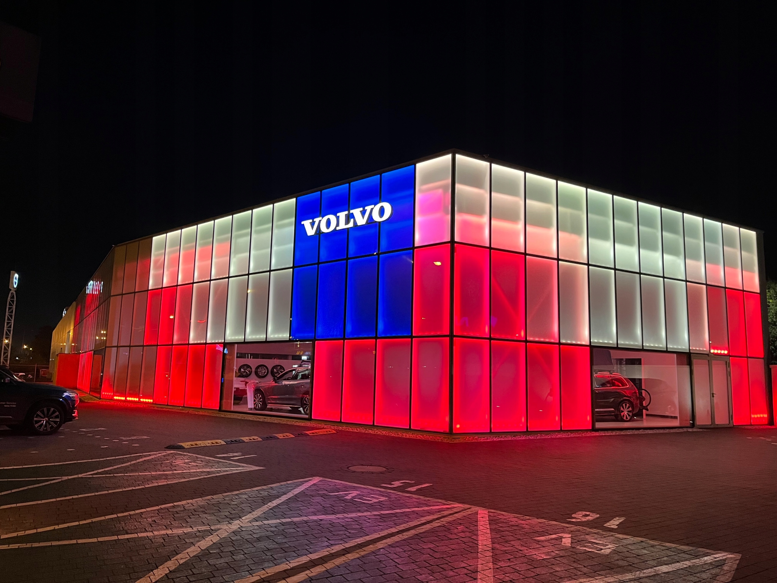 VOLVO C40 XC40 XC60 XC90 II kosc sterownika silnika ECM 130