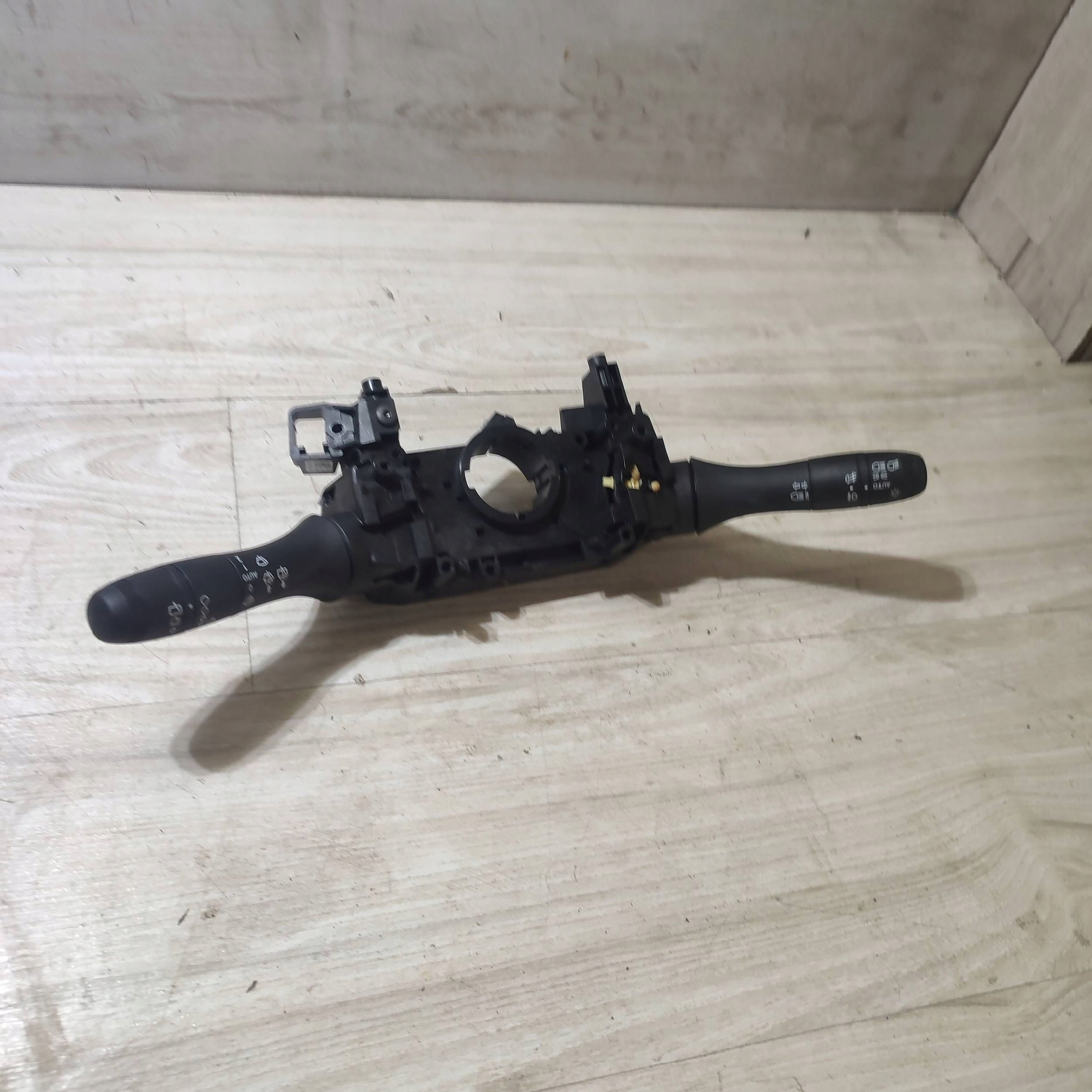 DEVIO LUCI TERGICRISTALLO TERGI Dacia Jogger 255670975R