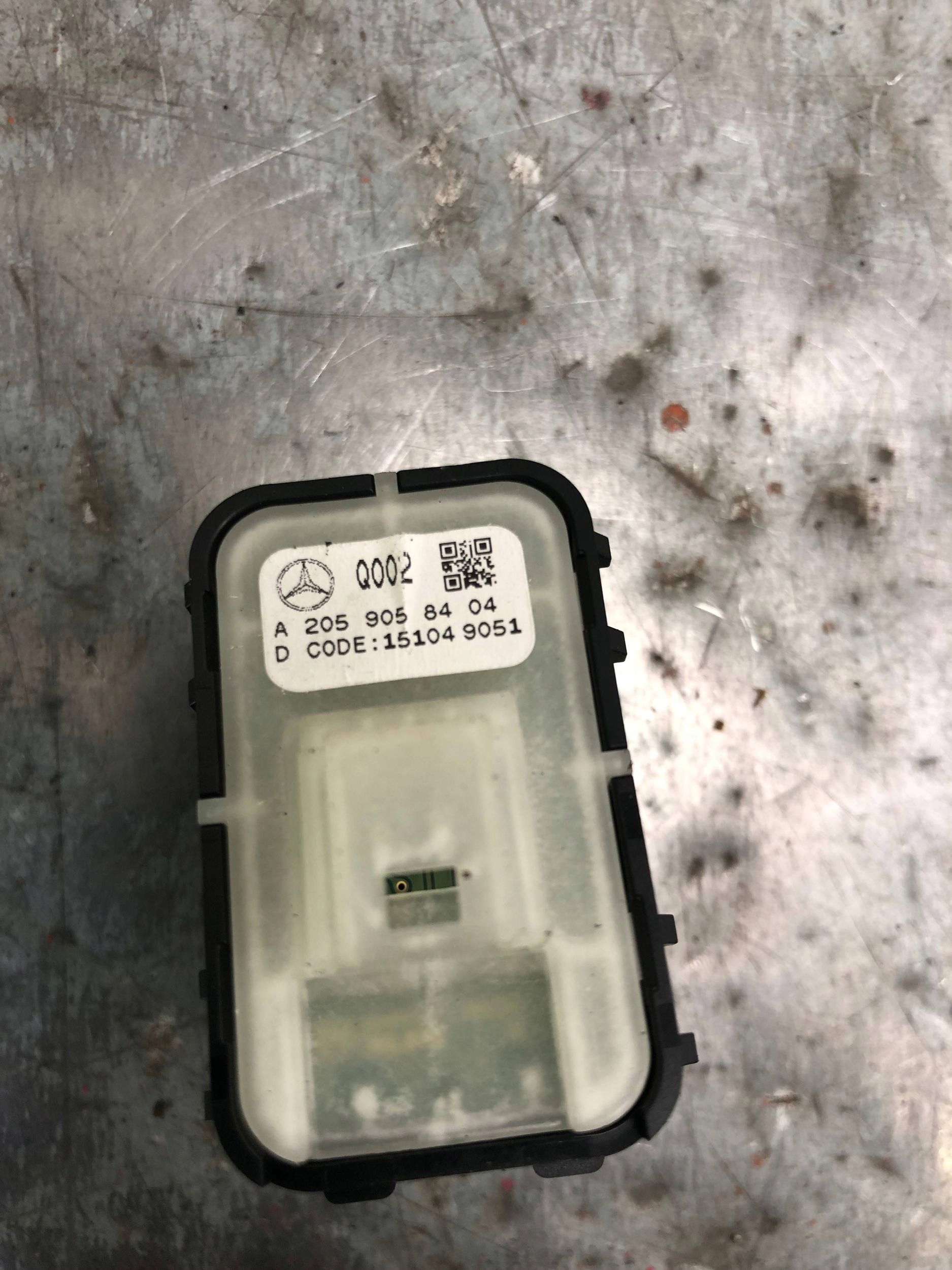 button switch seat right rear part MERCEDES W205 A2059058404