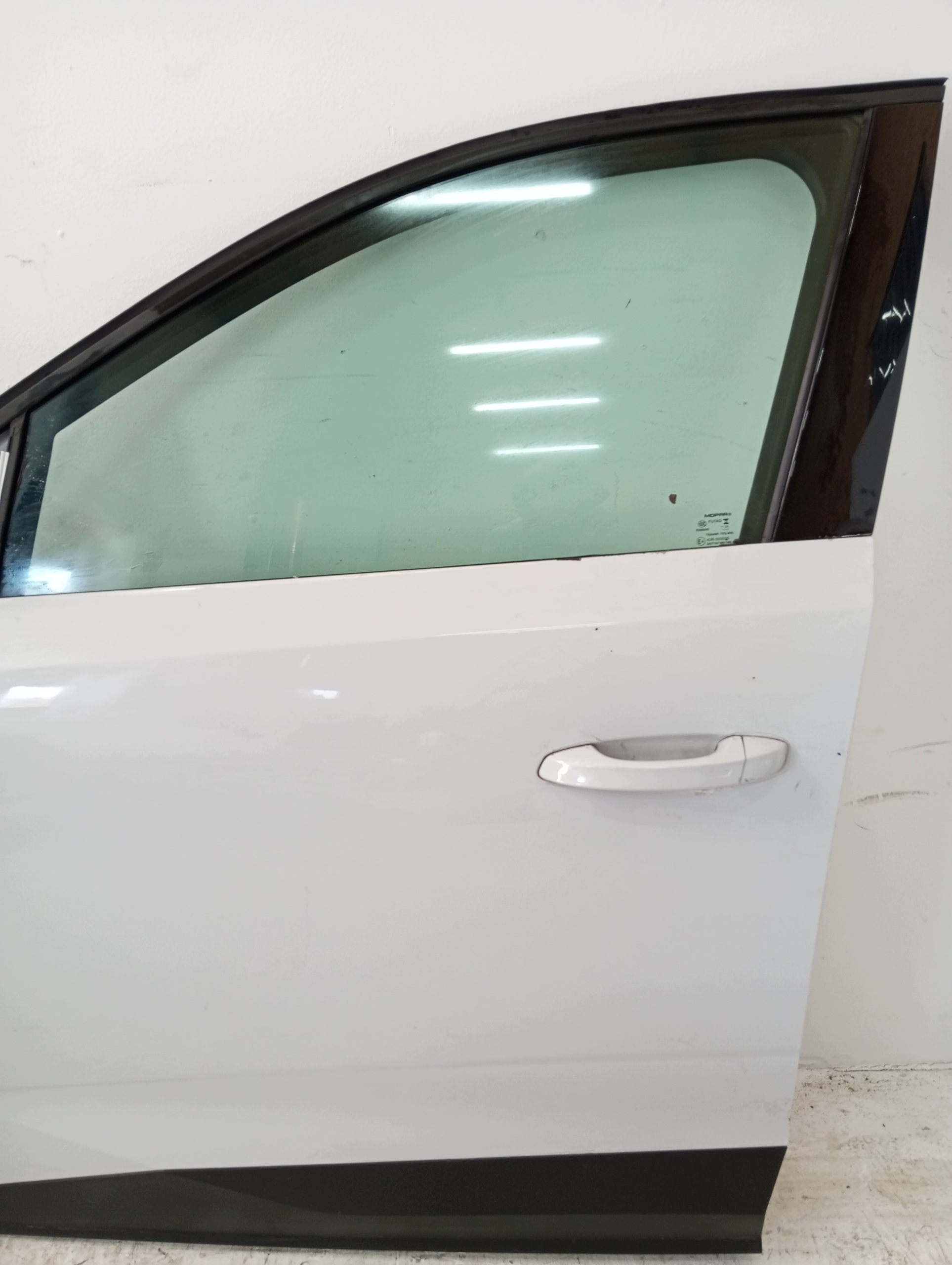 door left front PEUGEOT 5008 III 23R