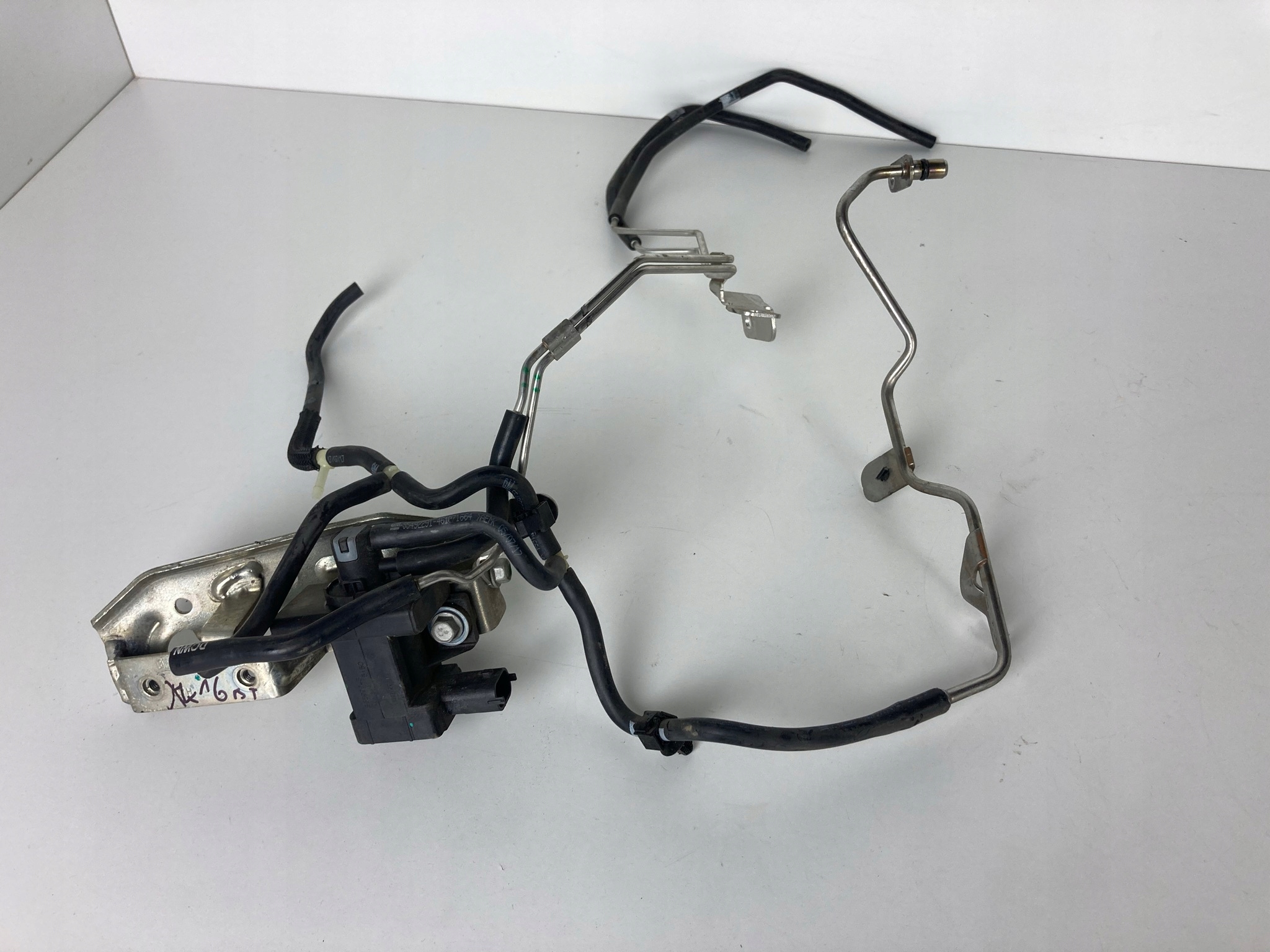 ASTRA K V 1.6 ВАКУУМНЫЙ КЛАПАН ПРОВОДА 55599948