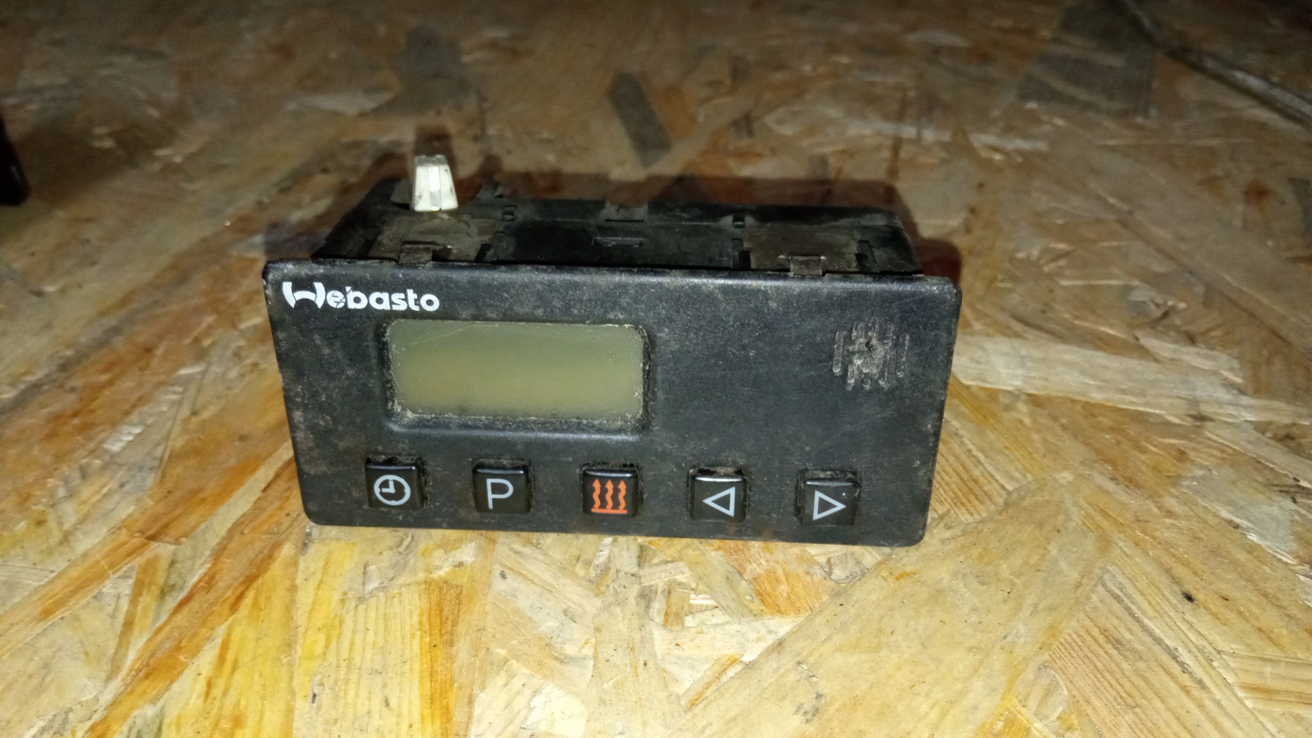 8EU007627-02 - Панель управління Webasto Renault Premium RVI Volvo