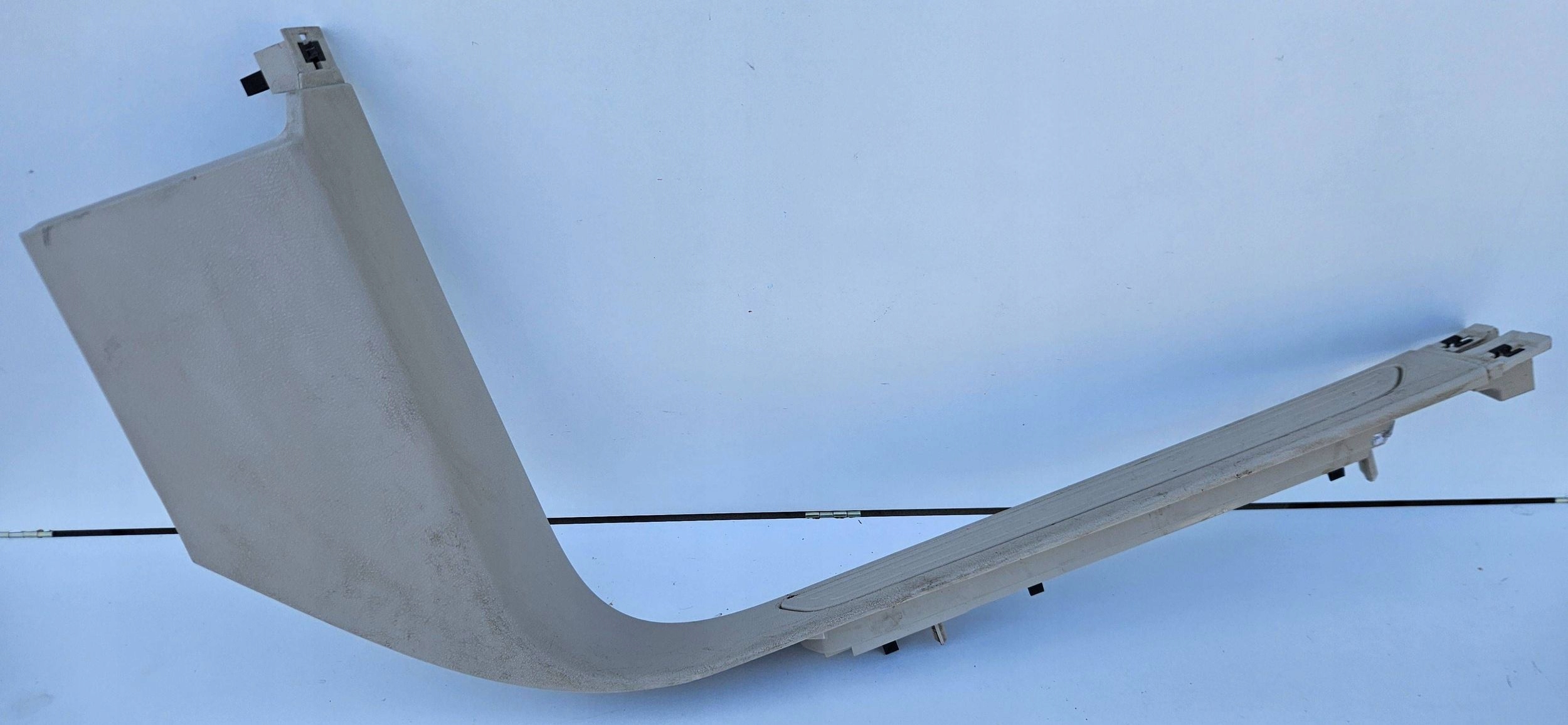 Volkswagen Touareg II 2 7P0 moulding threshold front right front