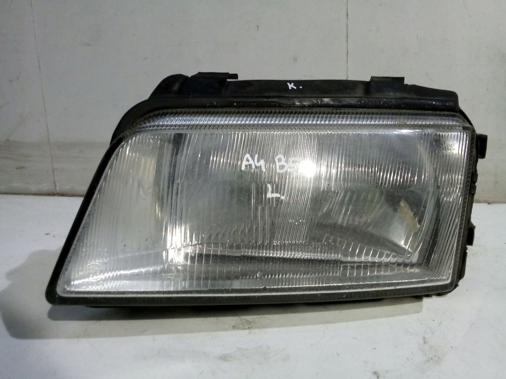 Audi A4 B5 light left front front Valeo