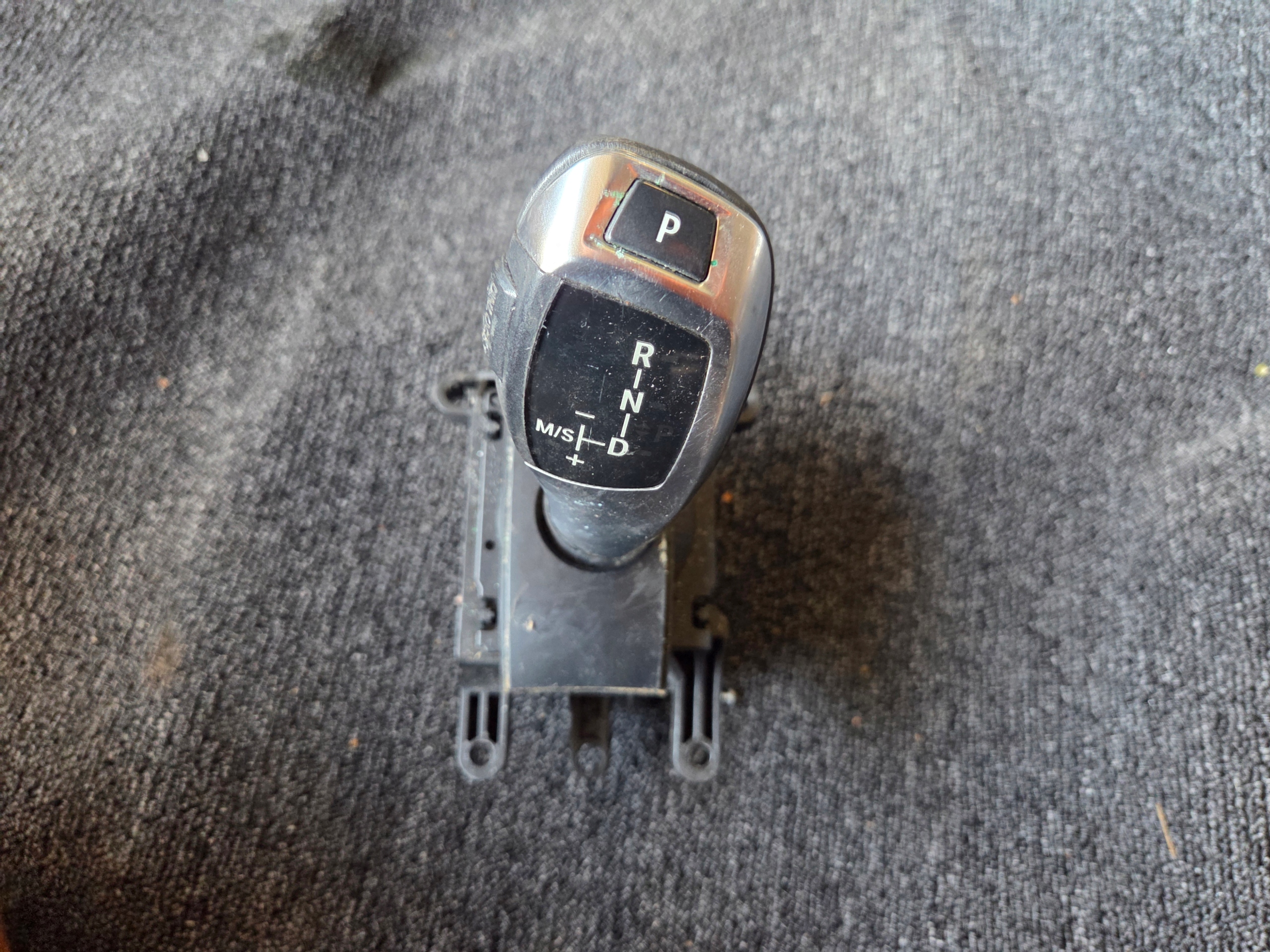 páčka změny převodů BMW X3 F25 9296904