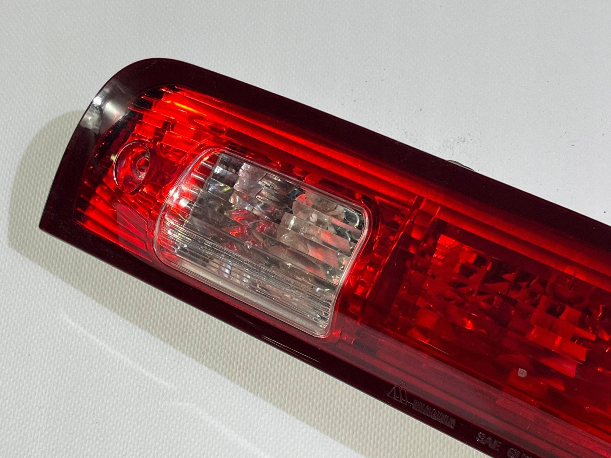 Trzecie light stop light cabs Dodge RAM 1500 2009-2018