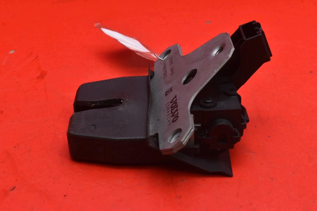 lock bonnet rear part boot 31440245 VOLVO V40 2 II 5D HB 12-16