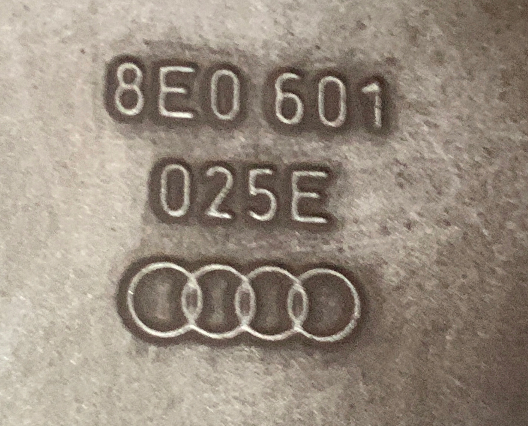 disc AUDI A4 B6 B7 17'' 7,5J ET45 KOMPLET 5X112