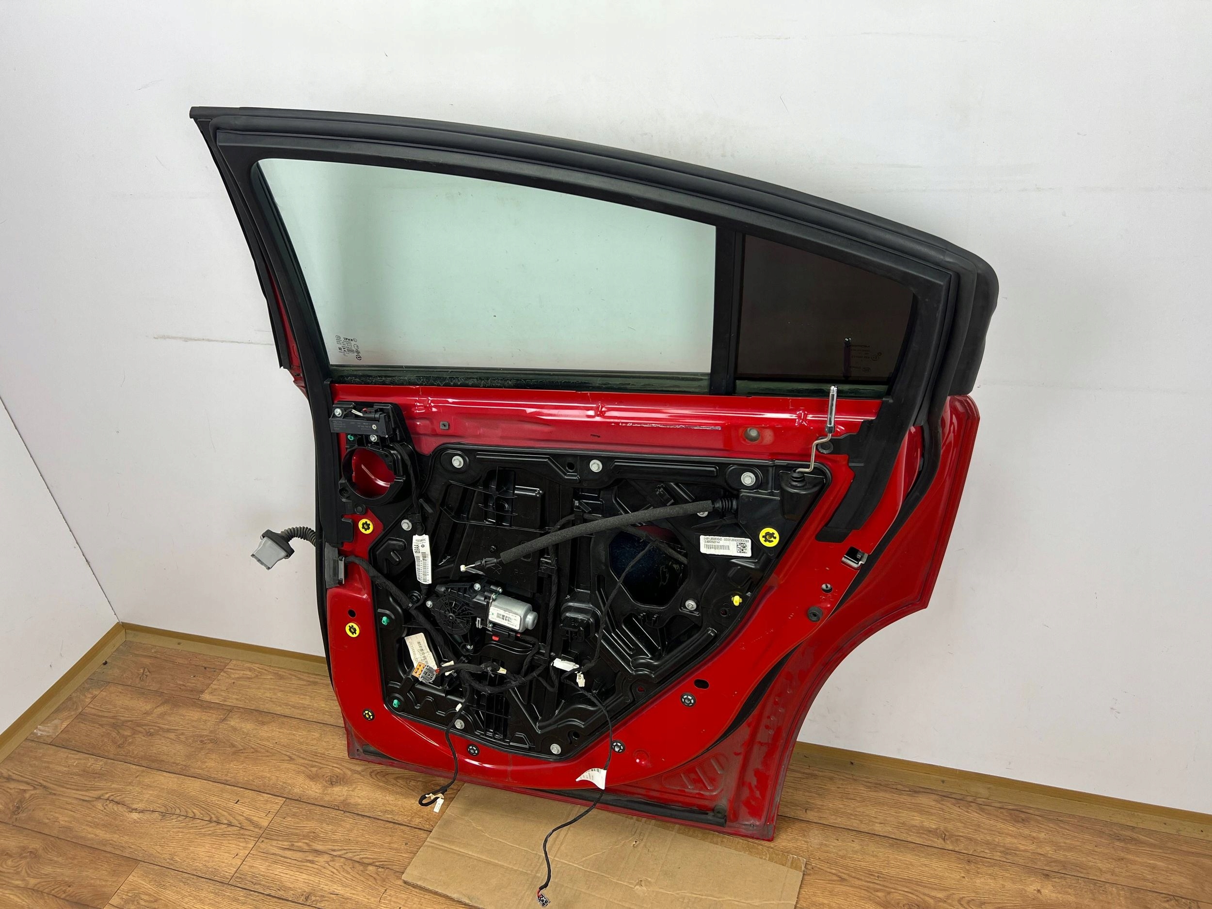 door rear. right Dodge Charger 2015+