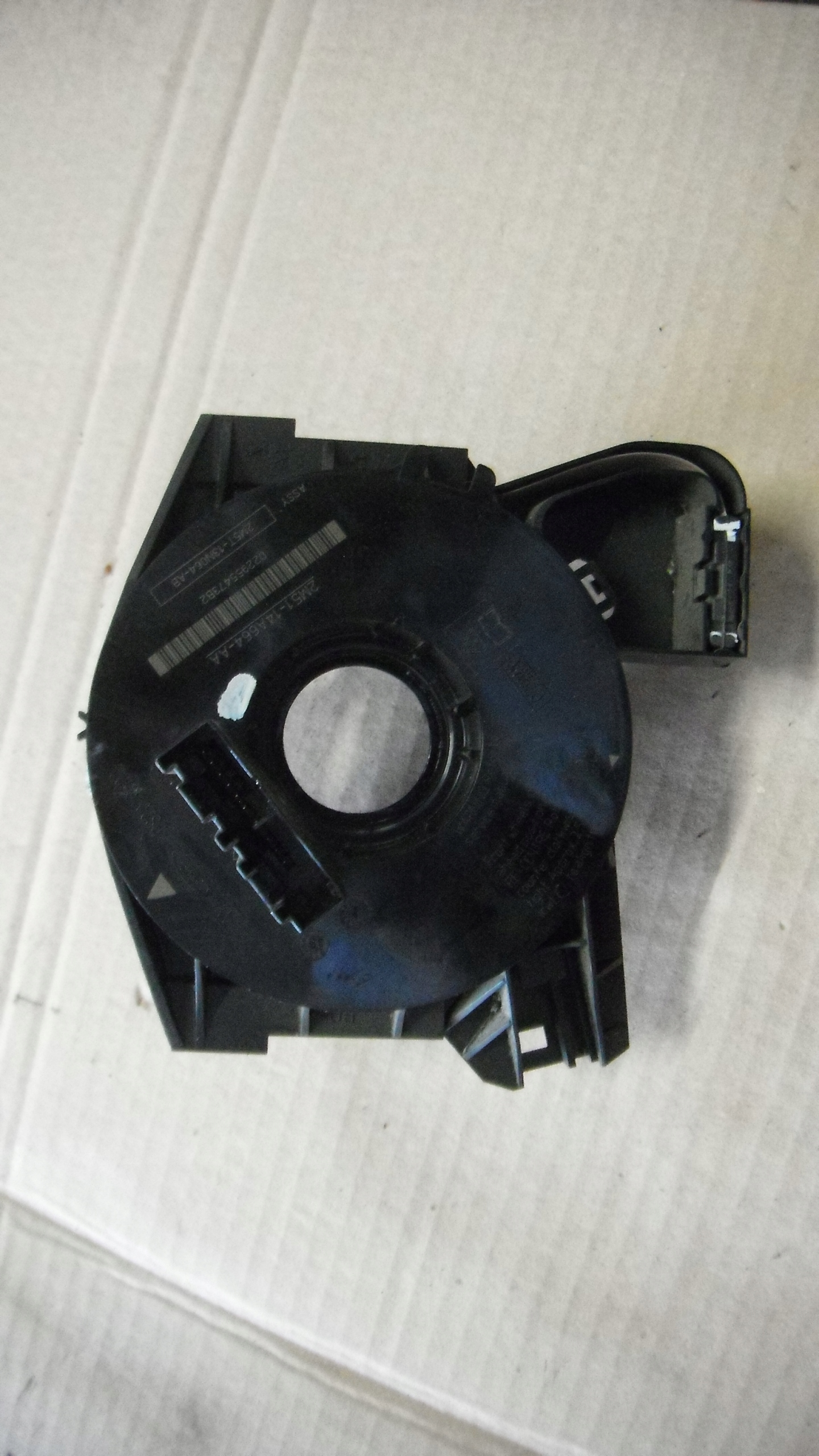 FOCUS MK1 LIFT 02-04 TAŚMA POD KIEROWNICE