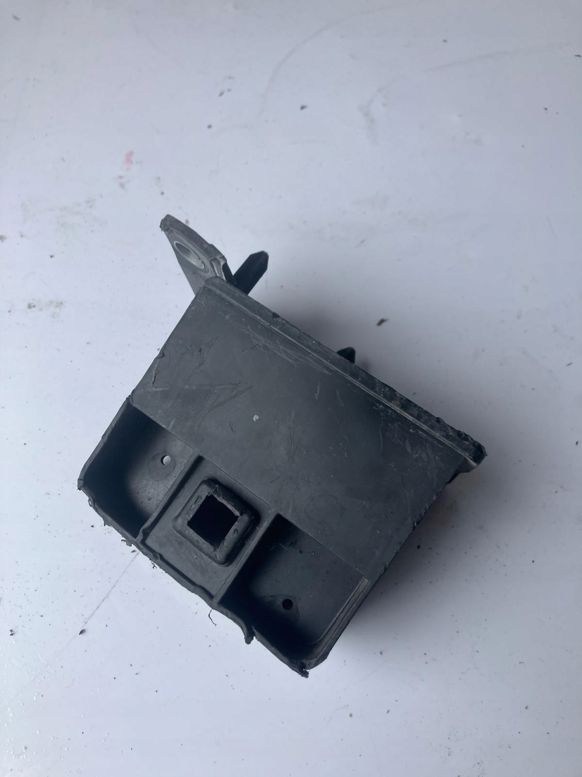 beam tip left RENAULT ZOE II LIFT 620931247R