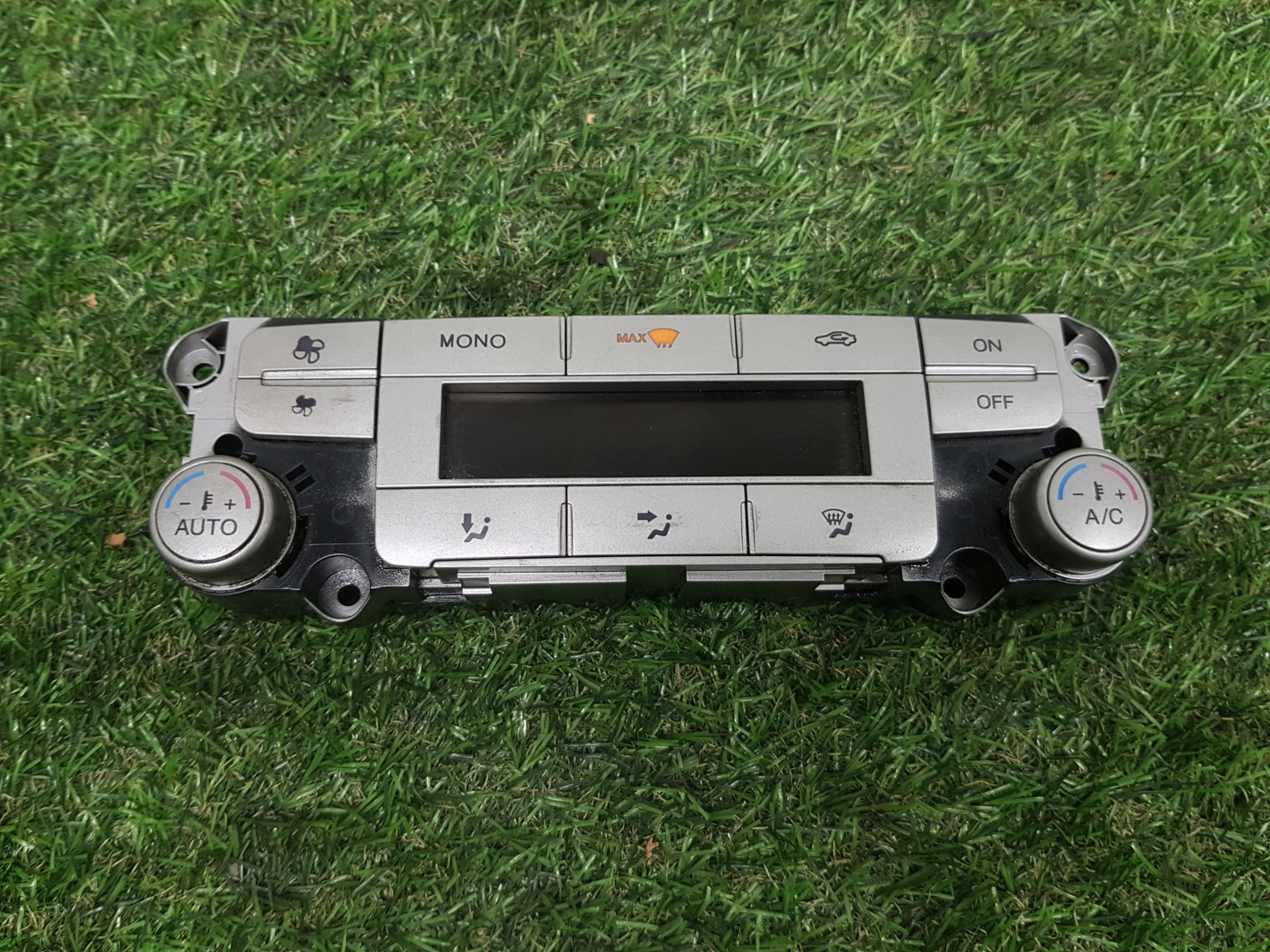 control panel air conditioning devices FORD MONDEO MK 4 7S7T18C612AF