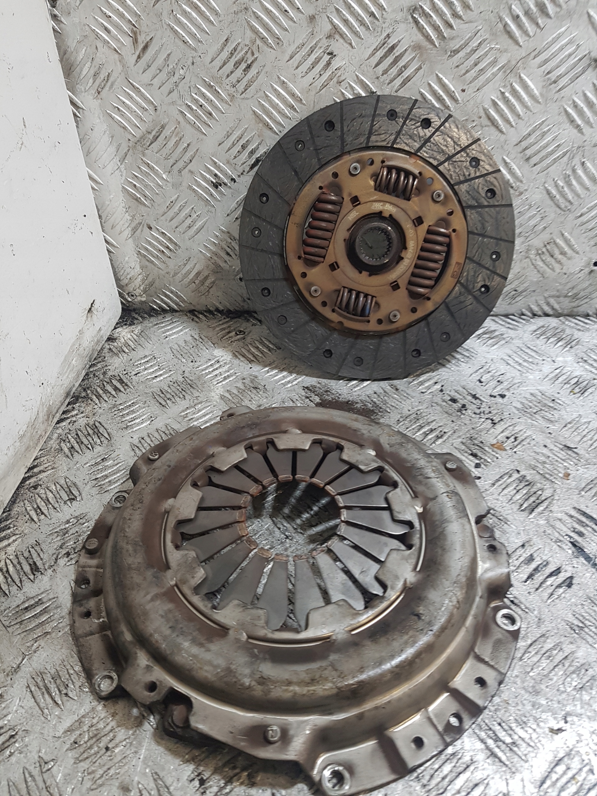 ДИСК СЦЕПЛЕНИЯ SUBARU FORESTER