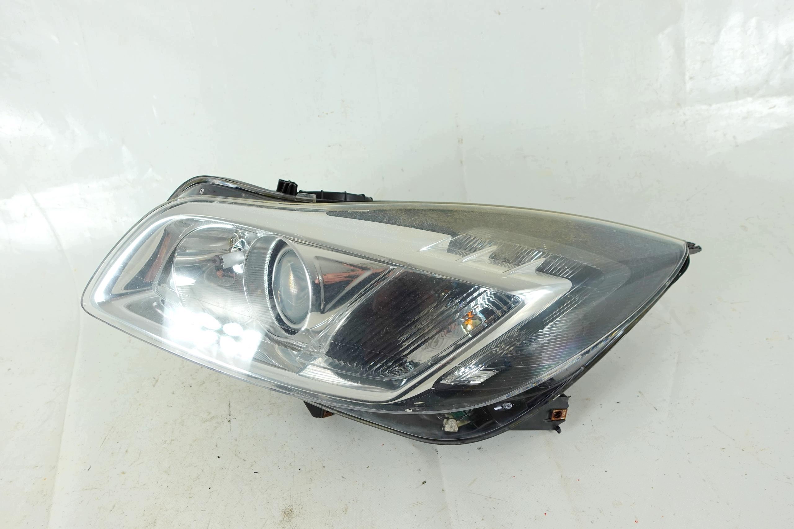light left front left front OPEL INSIGNIA 1 and A 08-13 XENON right hand drive UK