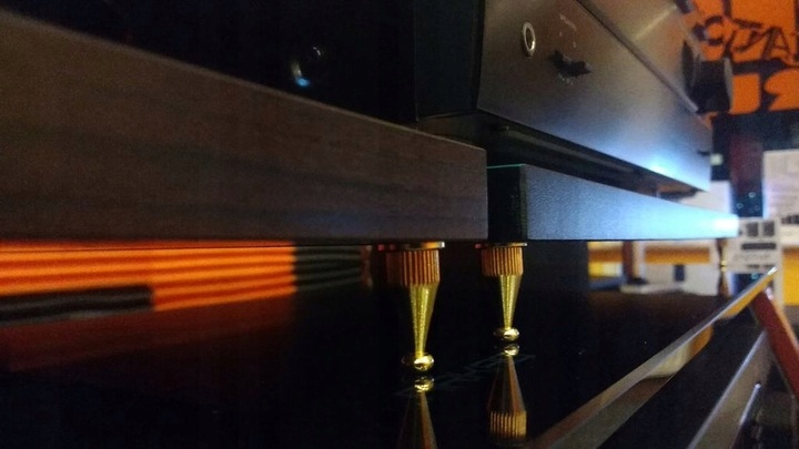 PODSTAWA platforma POD WZMACNIACZ GRAMOFON CZARNA Rodzaj stabilizator