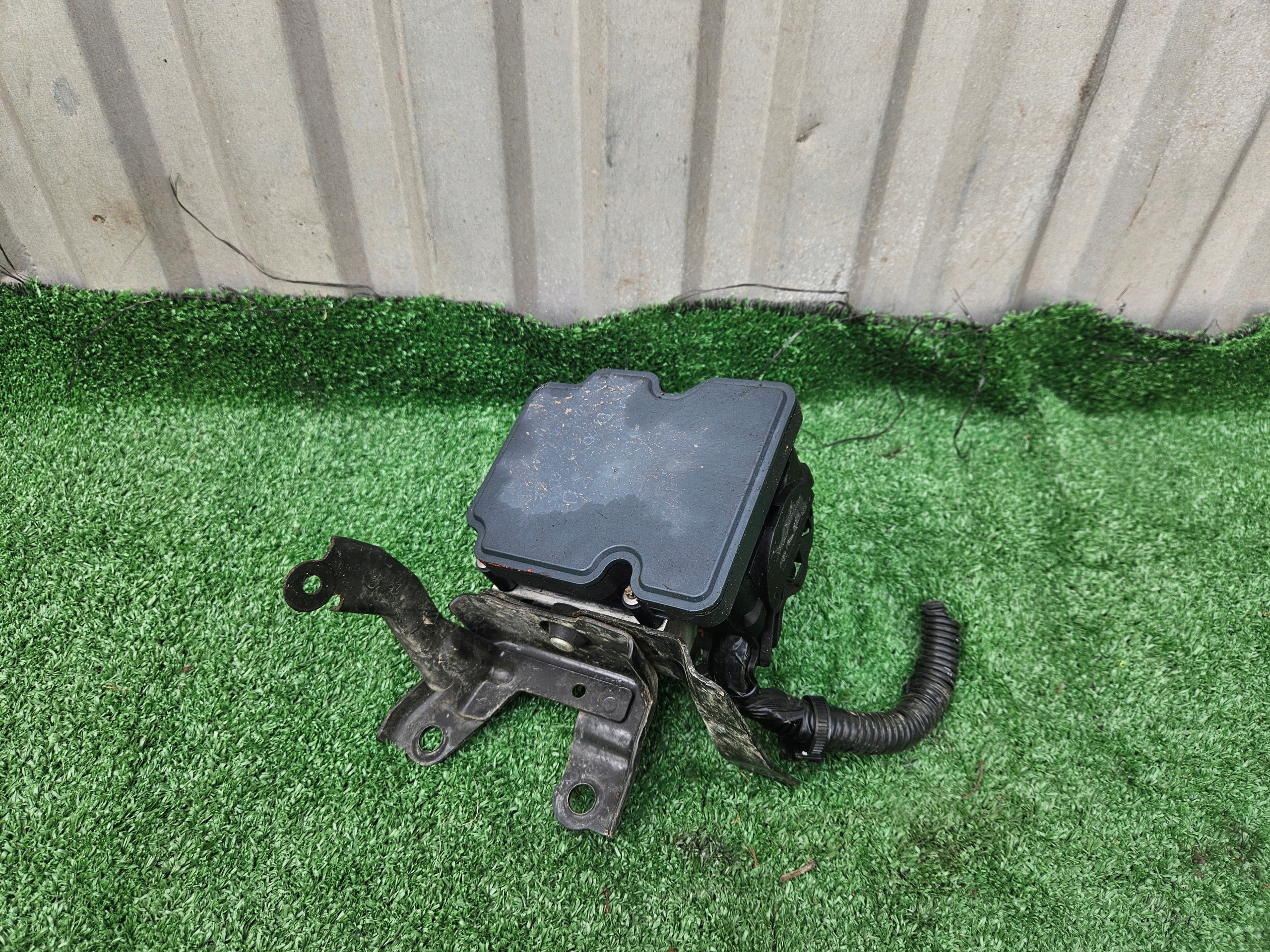 насос ABS CITROEN C1 TOYOTA AYGO II peugeot 108