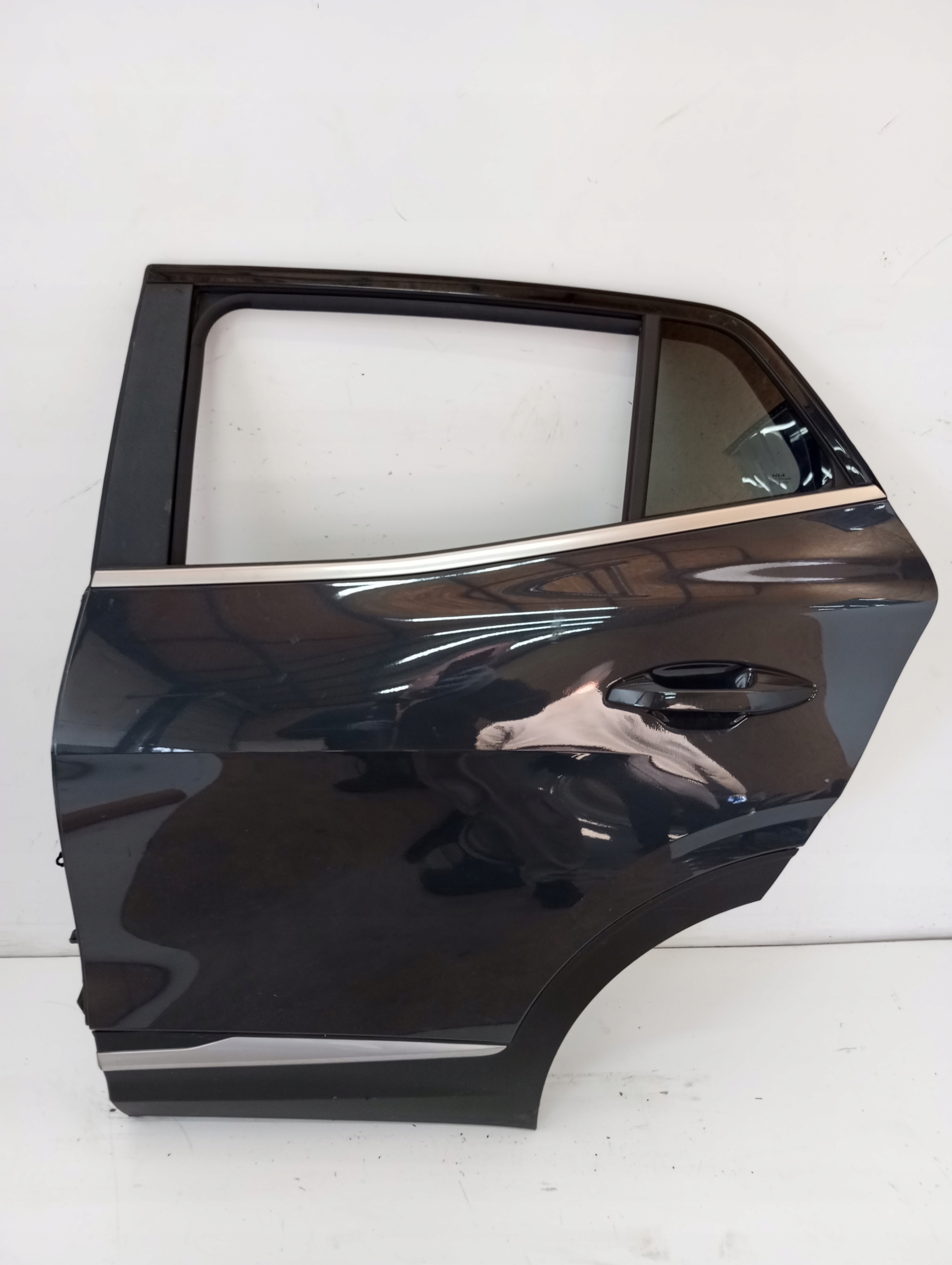 door left rear. KIA SPORTAGE V 23r