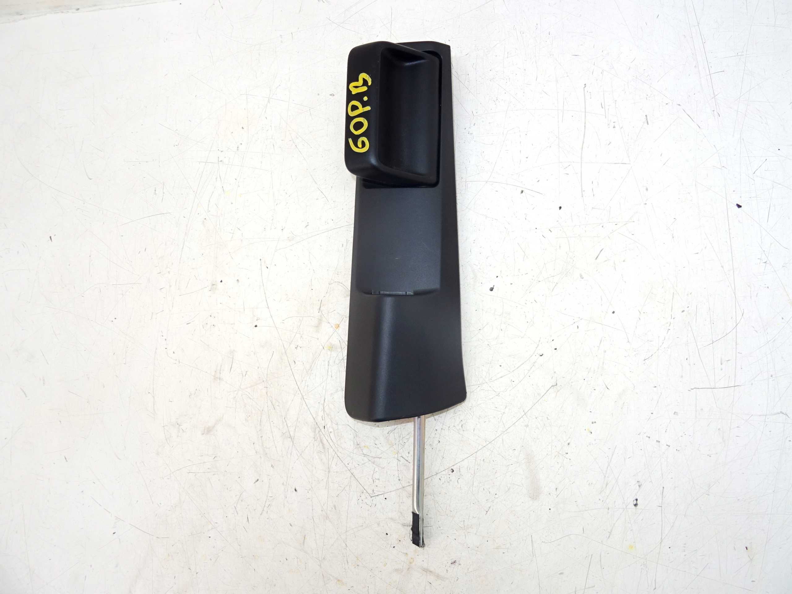 KLAMKA DRZWI PRZESUWNYCH PRAWA VW T5 7H0843642D