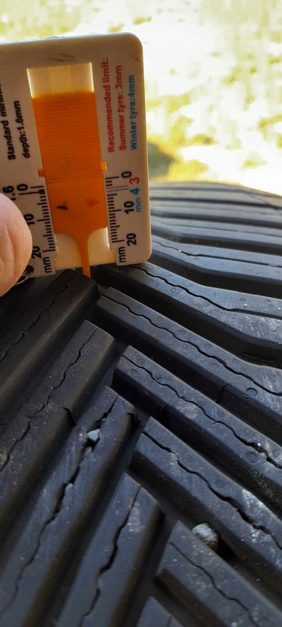 2x MICHELIN CROSSCLIMATE 2 255/40R20 101V XL