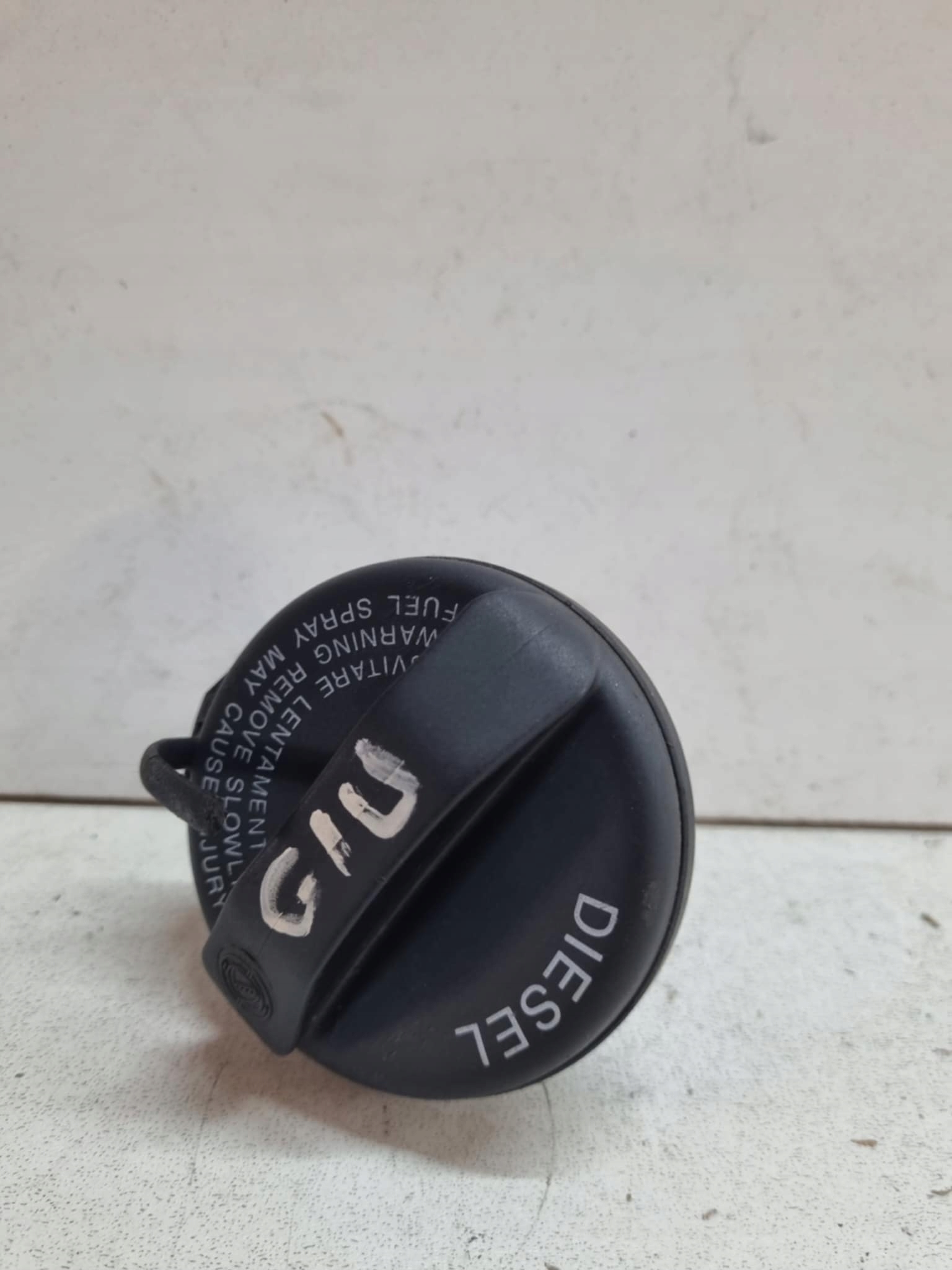 KOREK WLEWU PALIWA ALFA ROMEO GIULIETTA 10-20 DIESEL