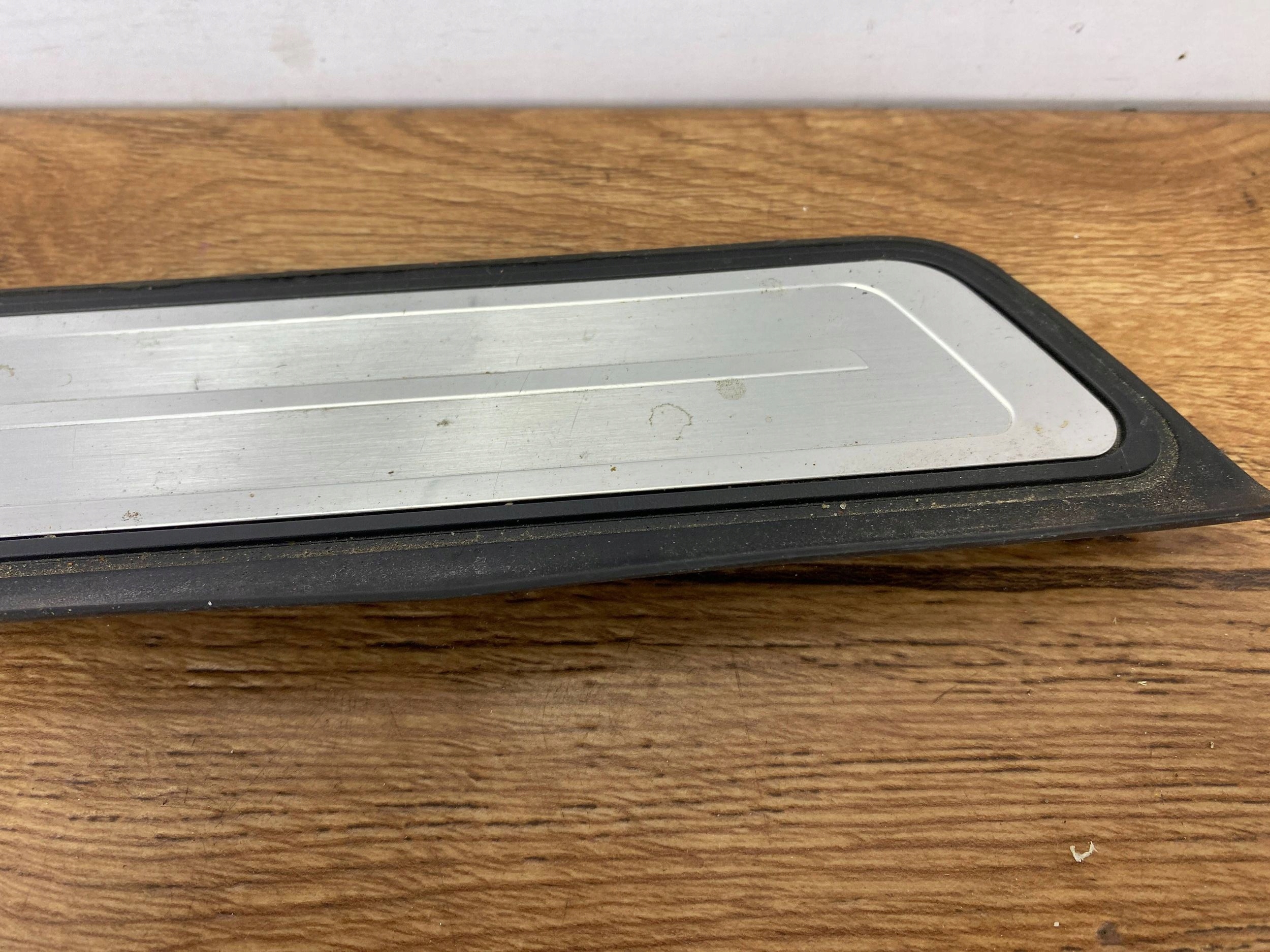 cap moulding threshold door przednich Cadillac CTS III 2014+
