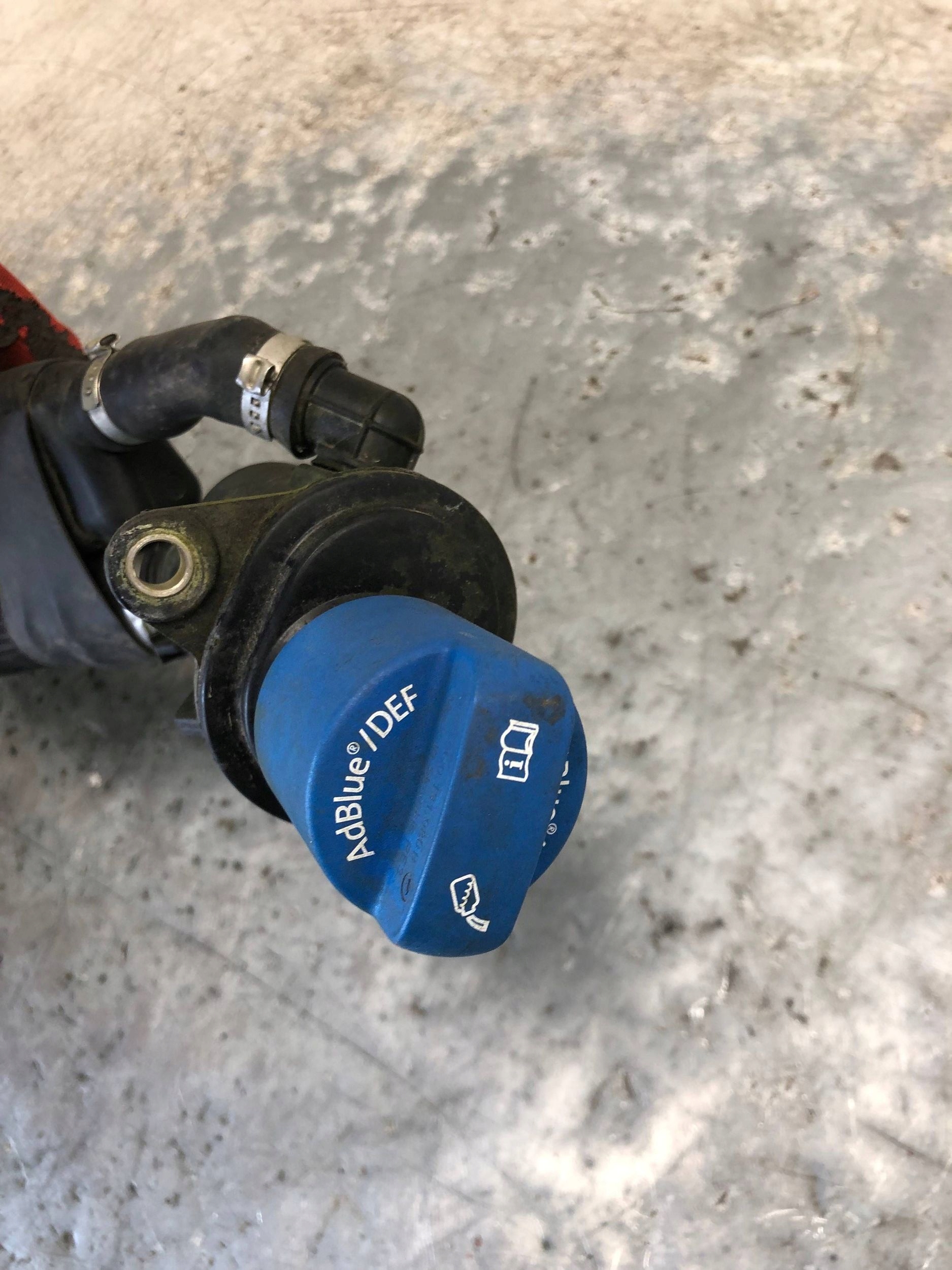 pipe WLEW ADBLUE VW T6 7E0131965B