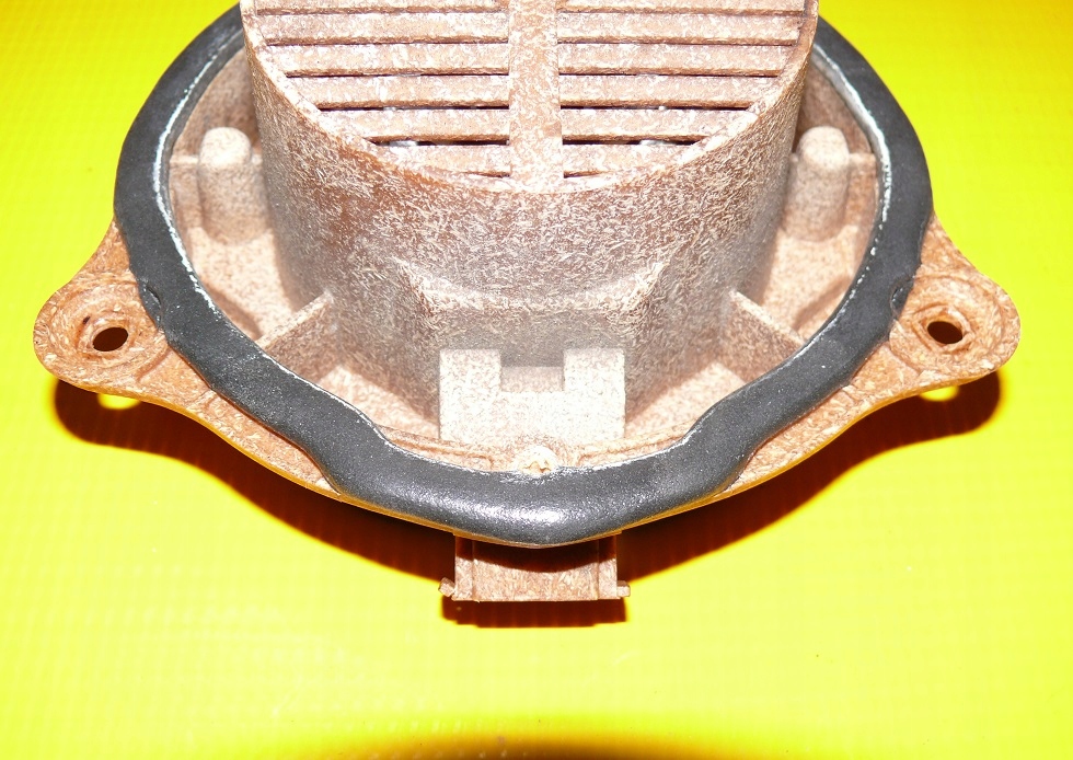 speaker door left right front BOSE MNIEJSZY AUDI A6 C6 04-08 4F0035411B