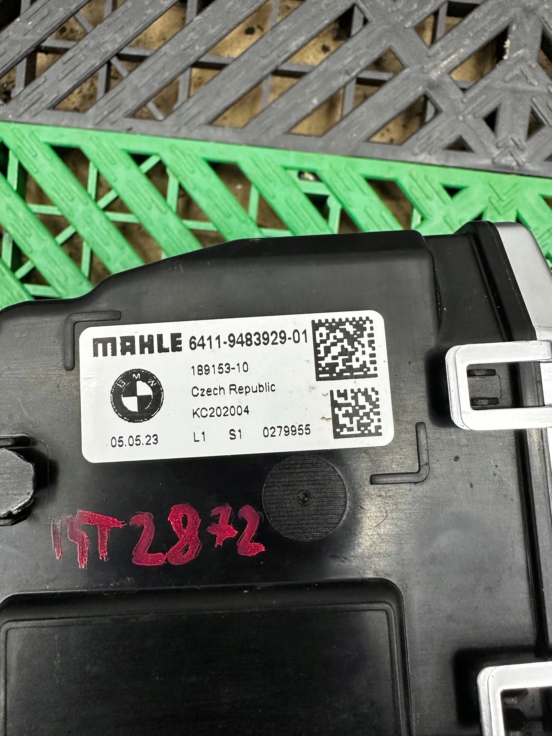 Inna parte del … interna BMW X6 G06 9483929