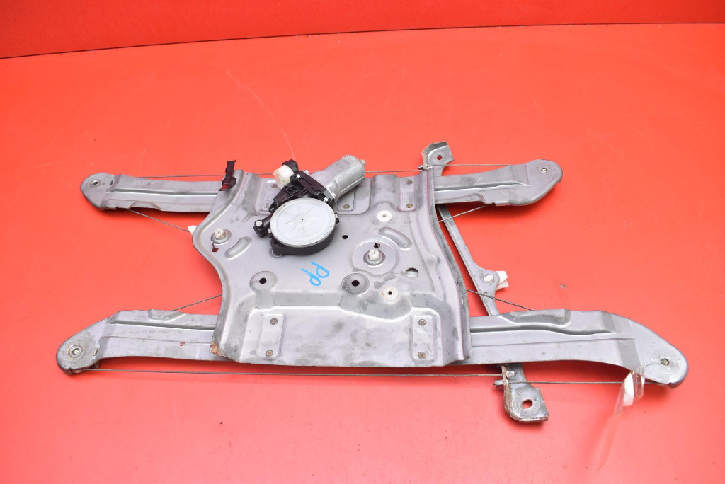 window regulator right front EU MR989947 MITSUBISHI GRANDIS 03-11