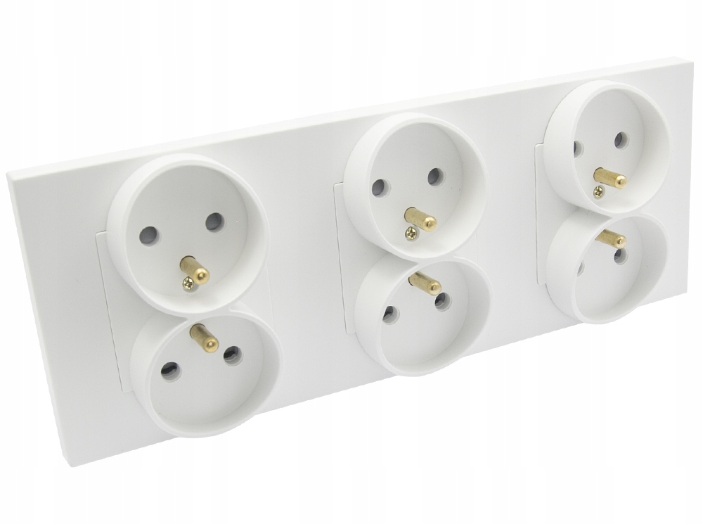 

Gniazdo Gniazdko Elektryczne Potrójne Deluxe
