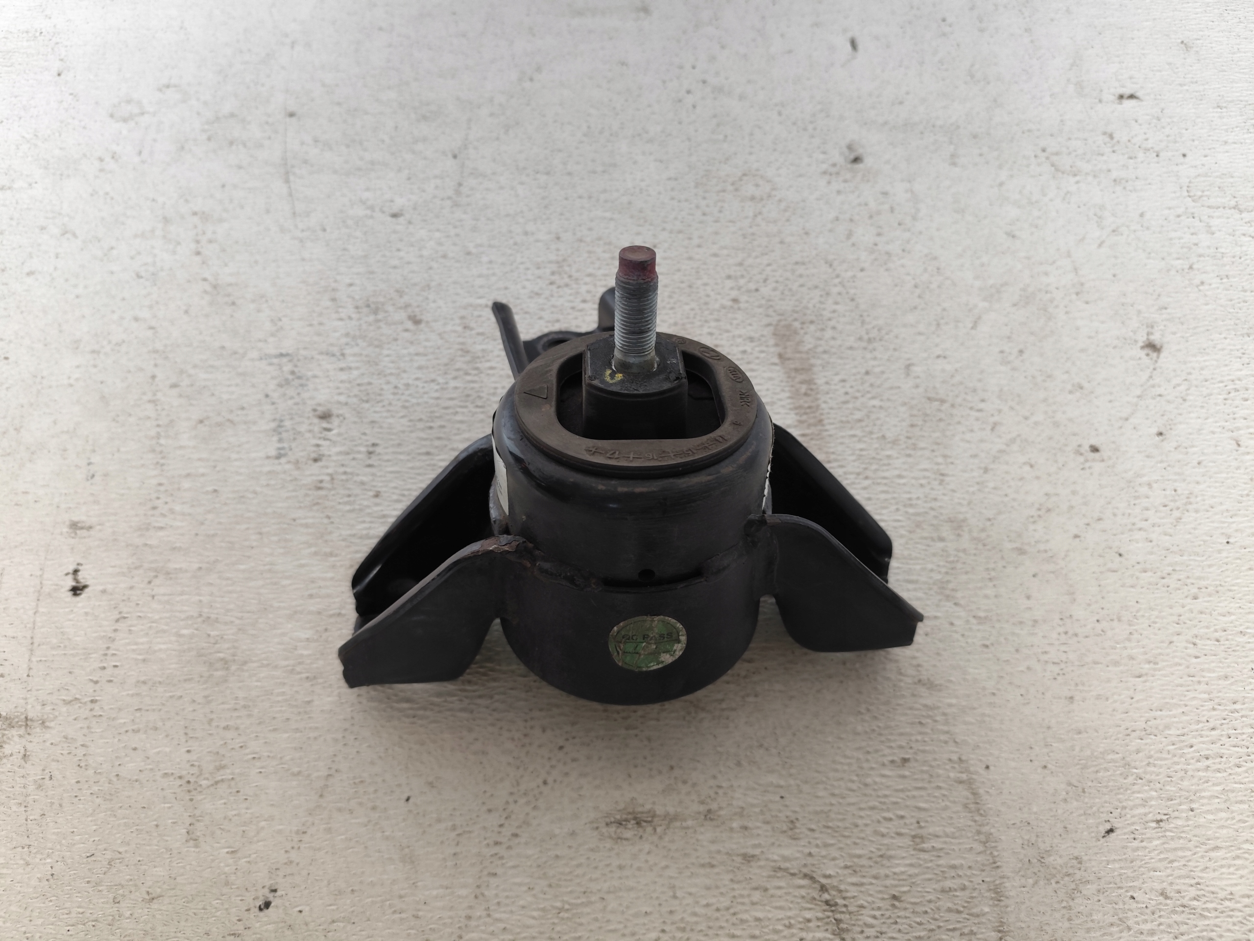 HYUNDAI I20 II 2016 1.0T-GDI engine mount