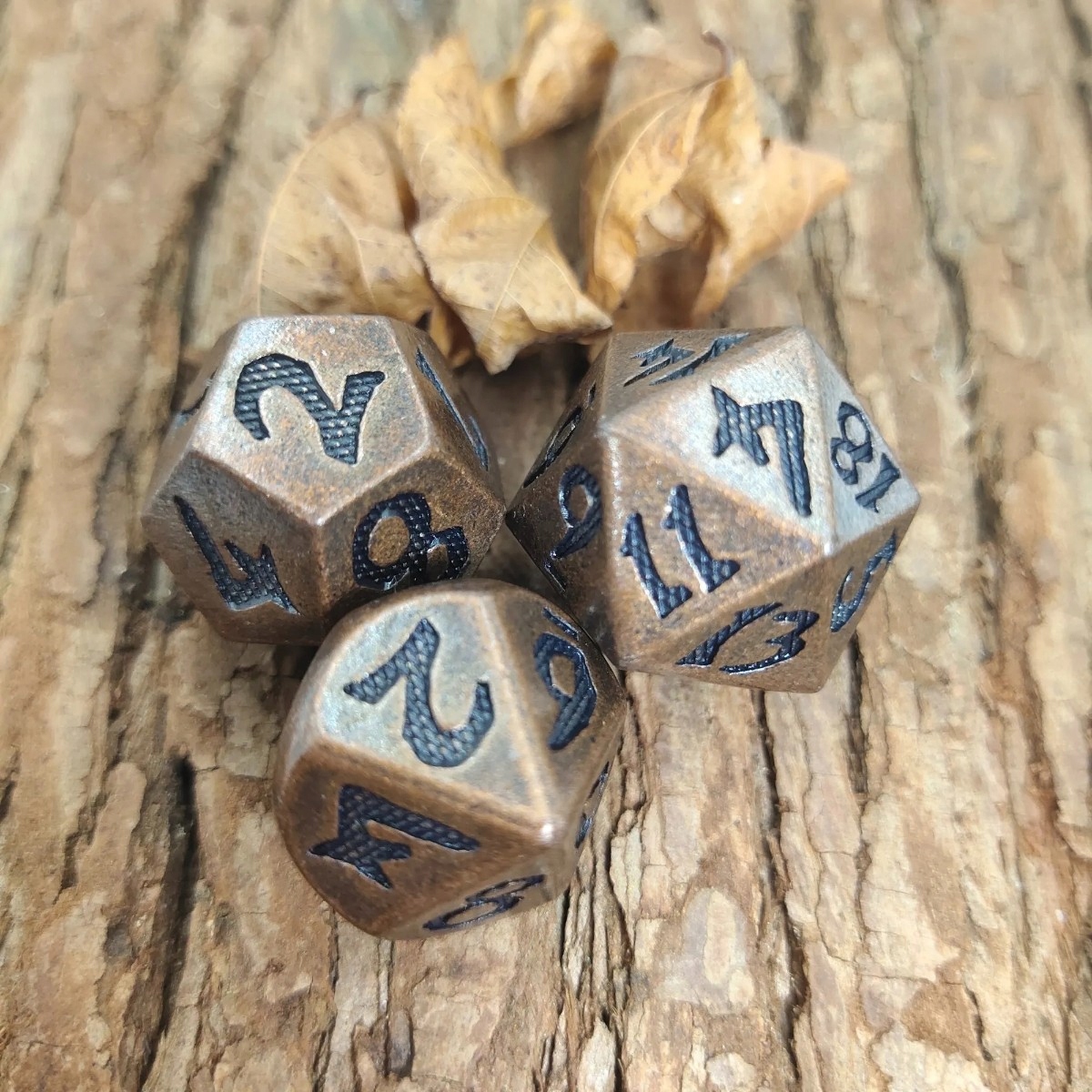 FAFNIR ZESTAW 7 METALOWYCH KOŚCI RPG Liczba ścian 4 6 8 10 12 20