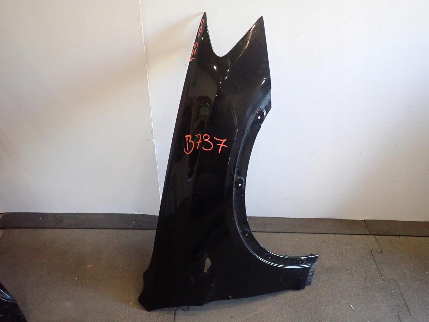 fender front front right BMW X3 F25 X4 F26 2010