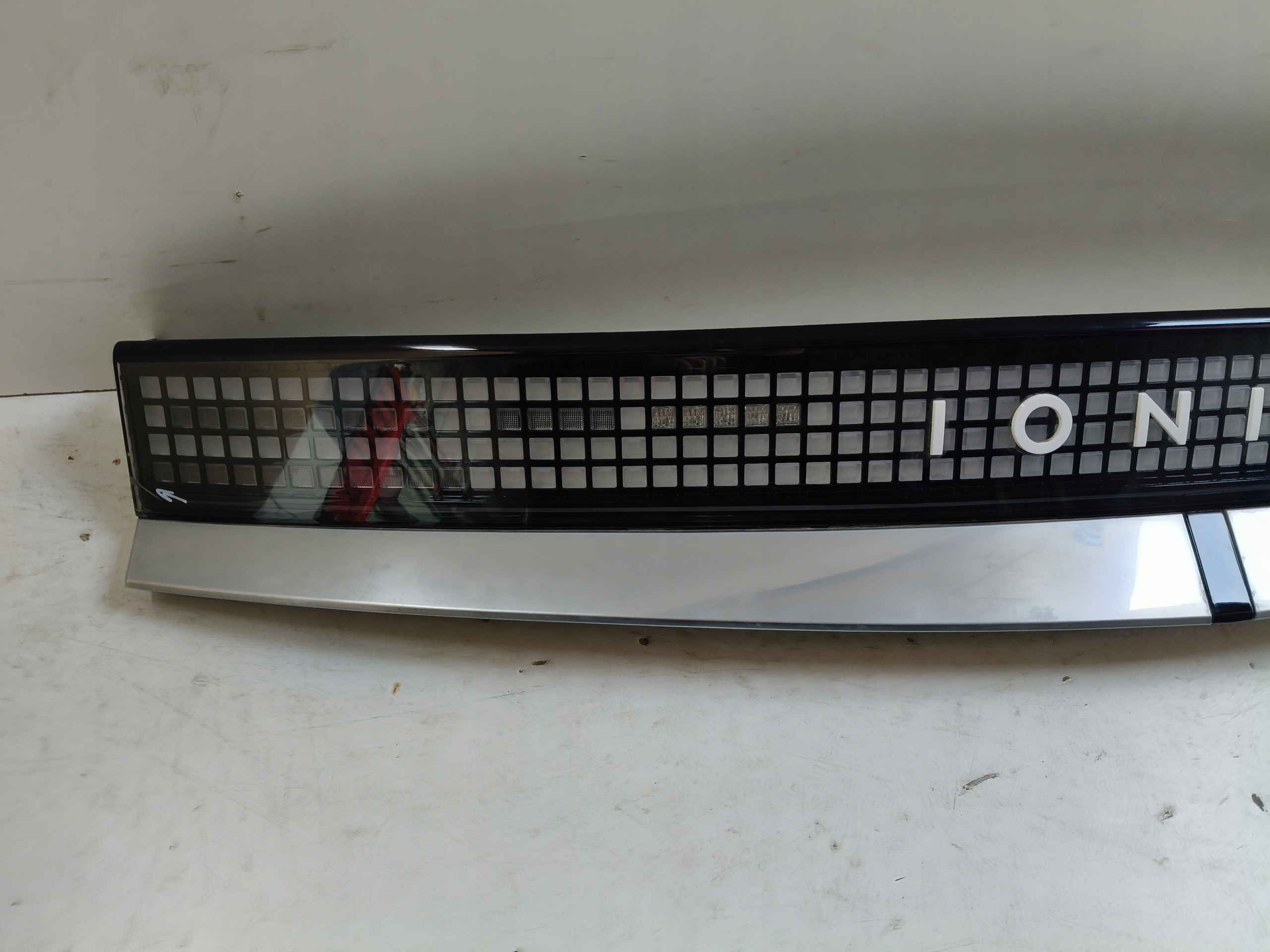 light rear cap bonnet HYUNDAI IONIQ 5 21- LED
