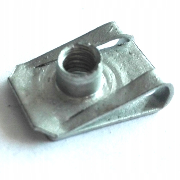 

Nakrętka Do Blach Typ U spinka Gwint M4 x14,9 2szt